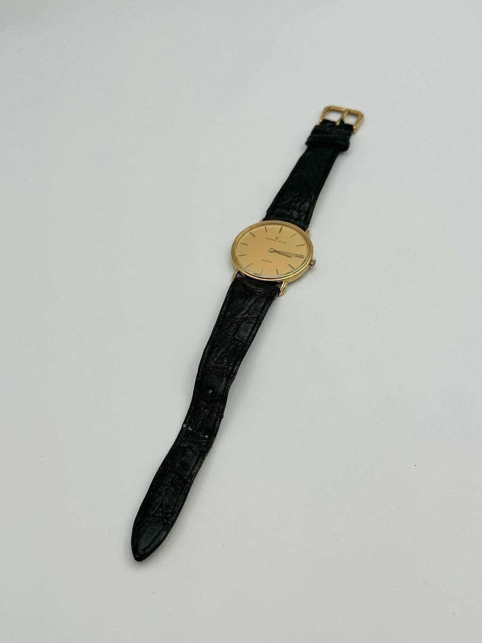 Universal Genève - Ultra Slim Gold Quartz - 1980’s - Atelier Victor Paris - Vintage Watch Shop Dubai