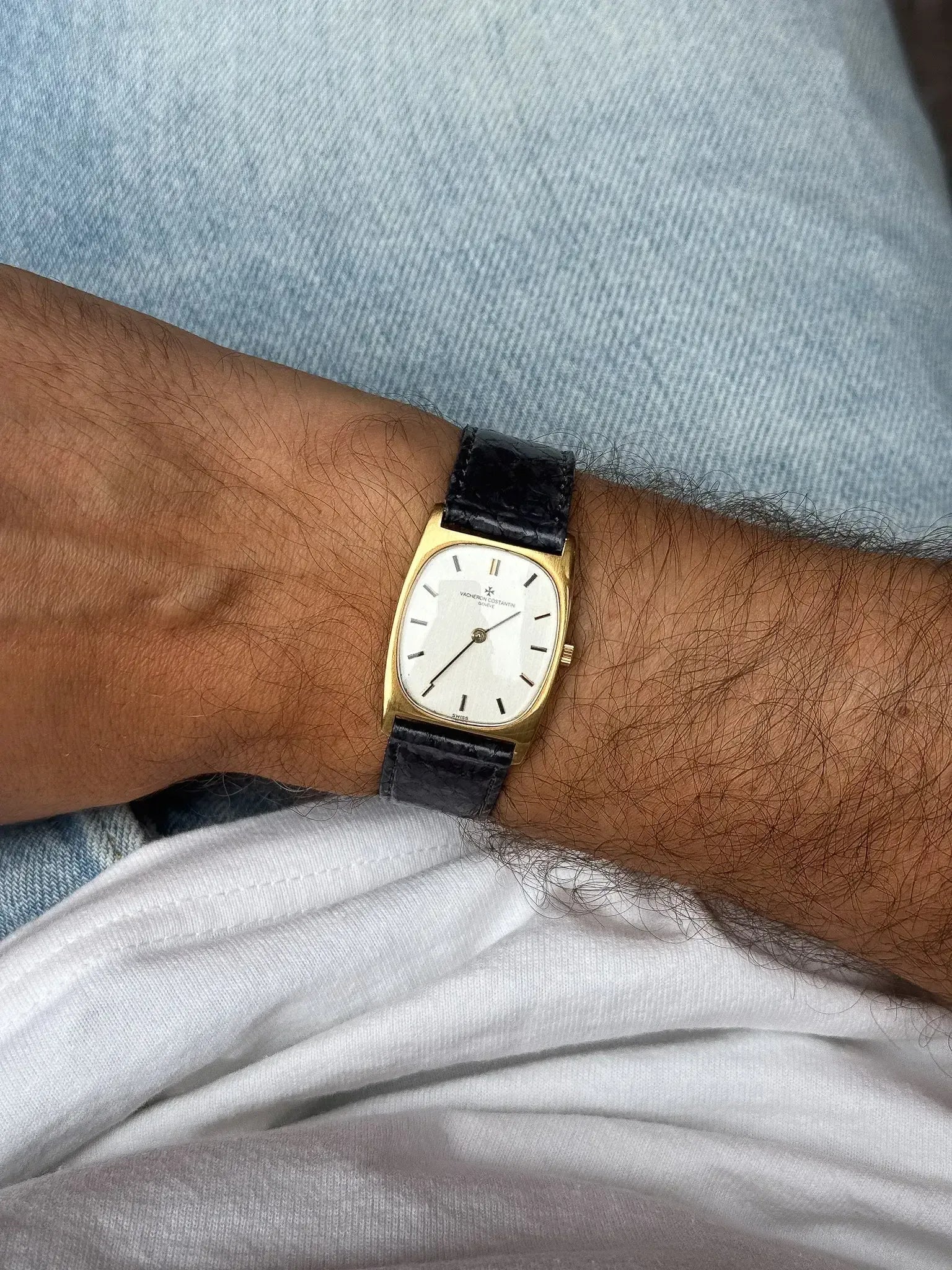 Vacheron Constantin - Tonneau 7813 18k Yellow Gold Onyx Index 
