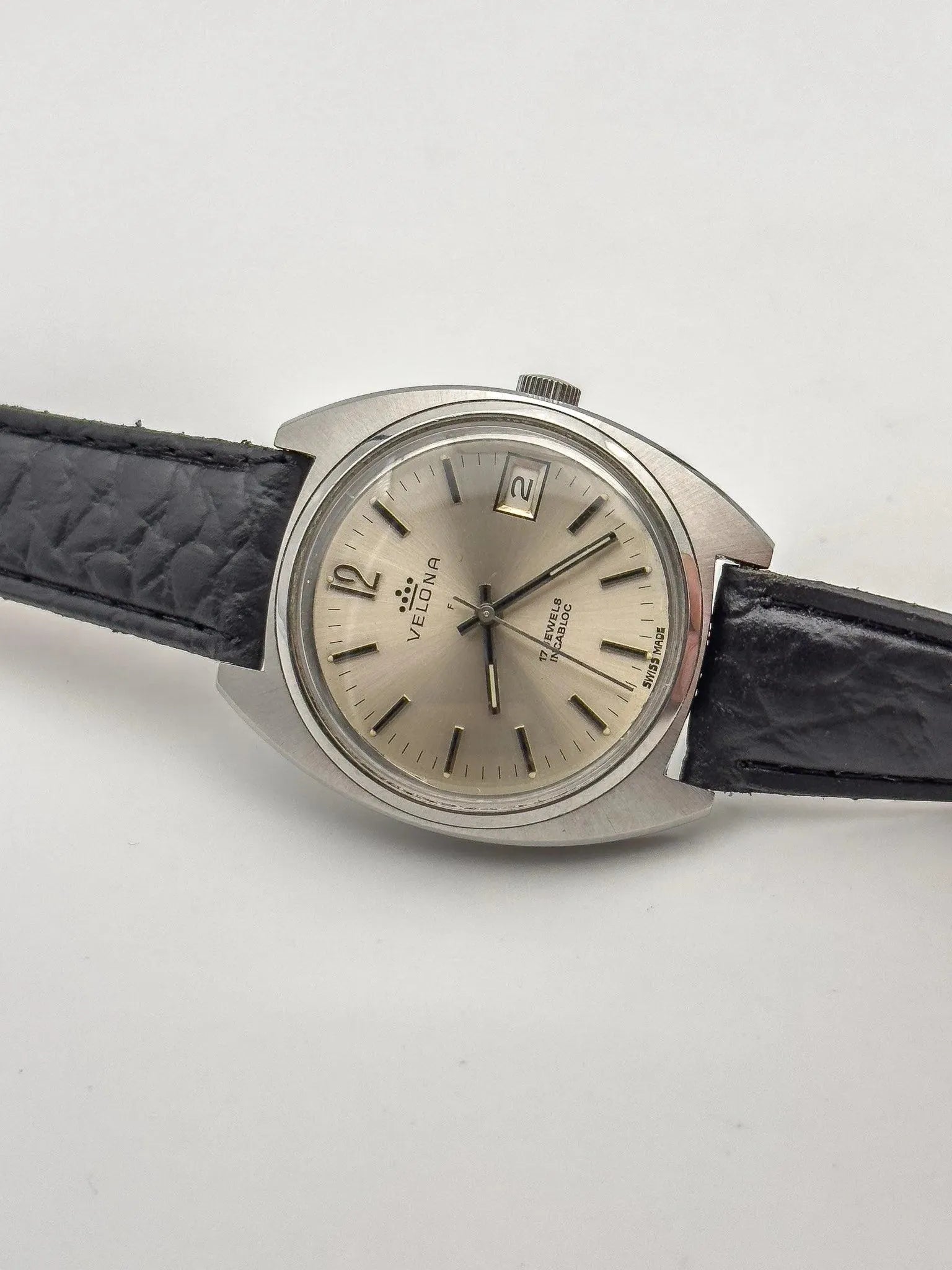 Velona - Incabloc Champagne Date - 1970s - Atelier Victor Paris - Vintage Watch Shop Dubai