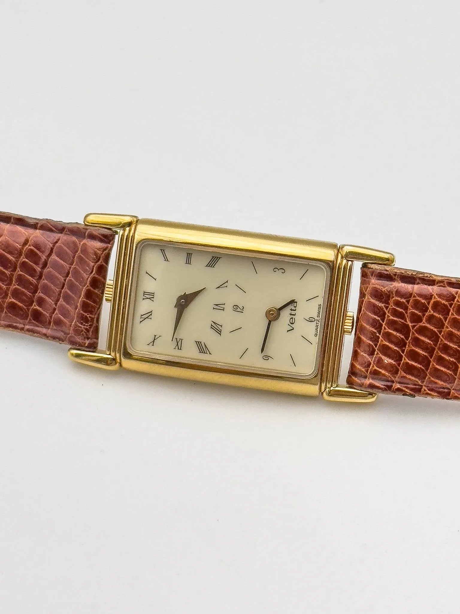Vetta - Tank Dual Time Gold - NOS - 1990's - Atelier Victor - Vintage  Shop