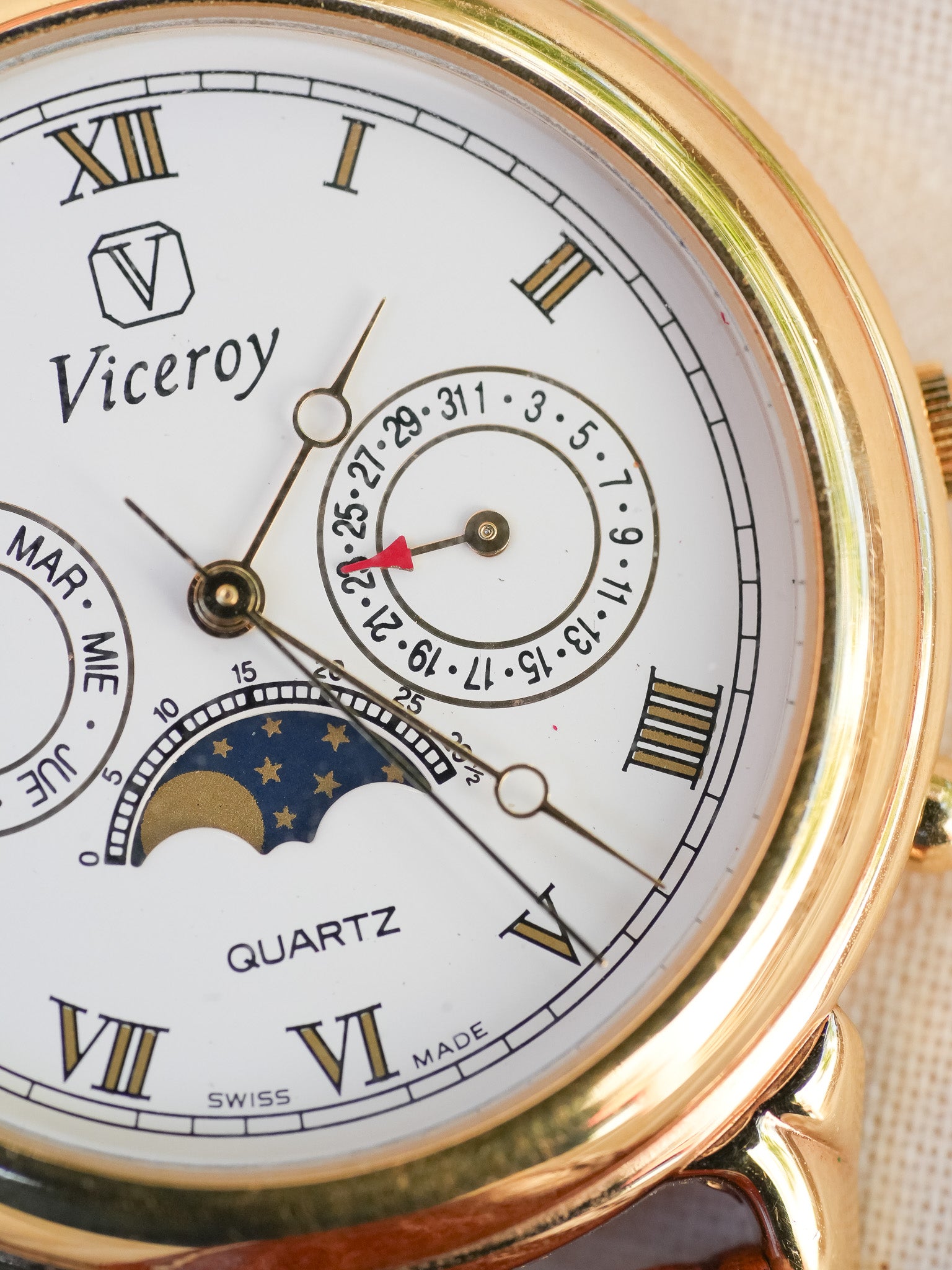 Viceroy - Triple Calendar Phase de lune Plaqué or - 1990s - Atelier Victor - Vintage  Shop