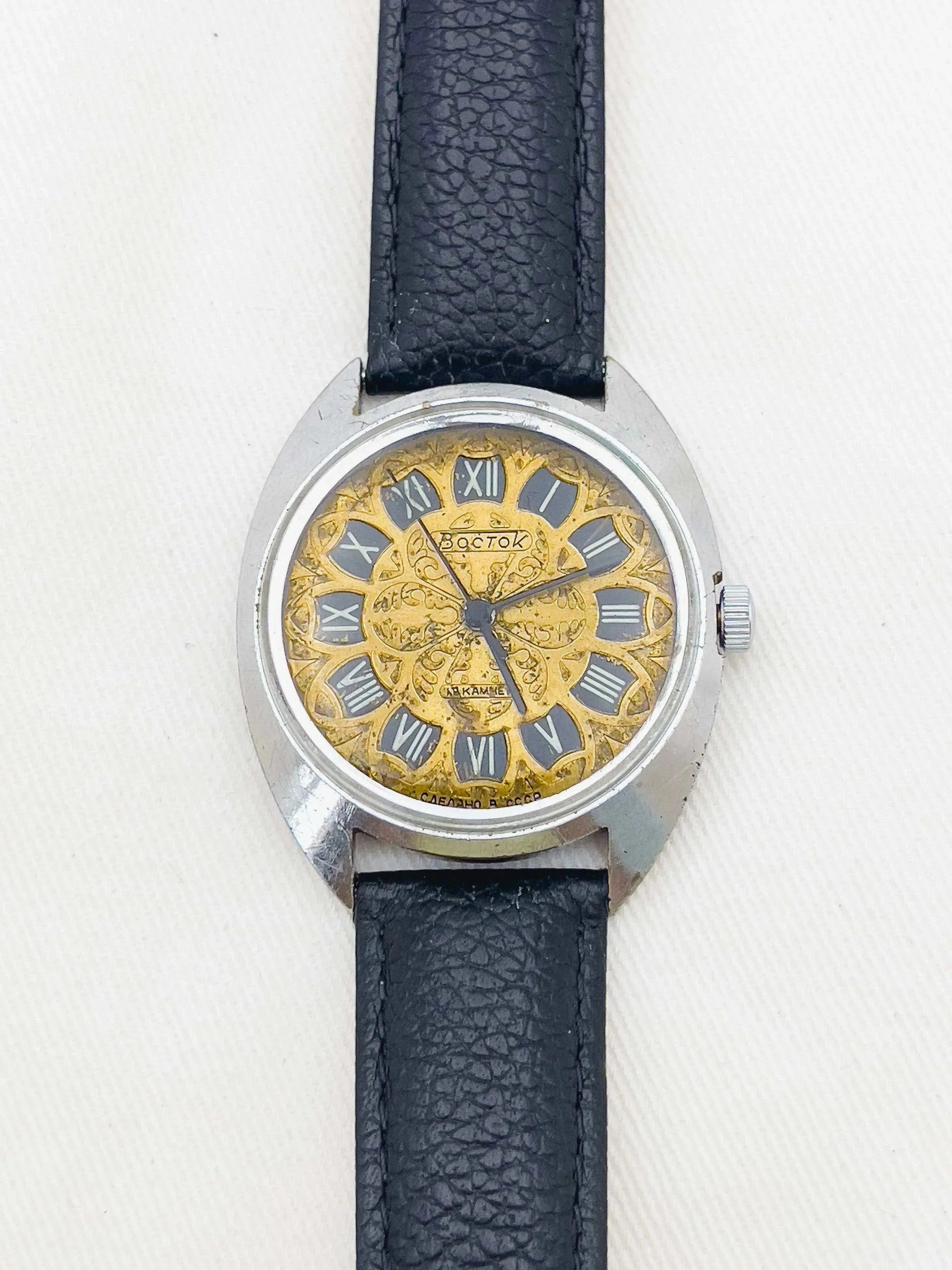 Vostok - Black / Gold Draw - 1970s - Atelier Victor - Vintage  Shop