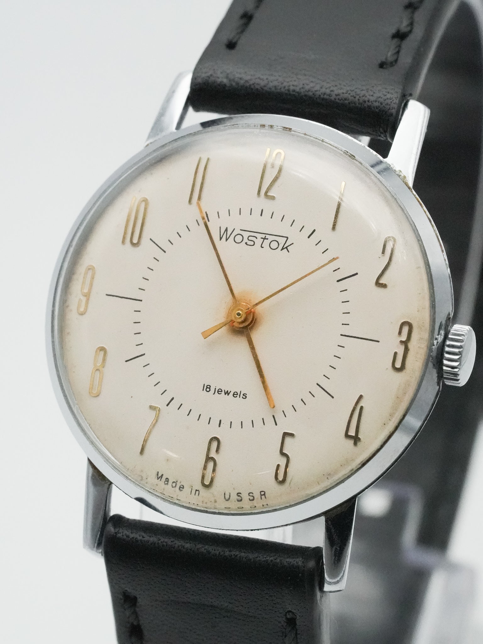 Vostok - Chiffres Arabes Dorés - 1970s - Atelier Victor Paris - Vintage Watch Shop Dubai