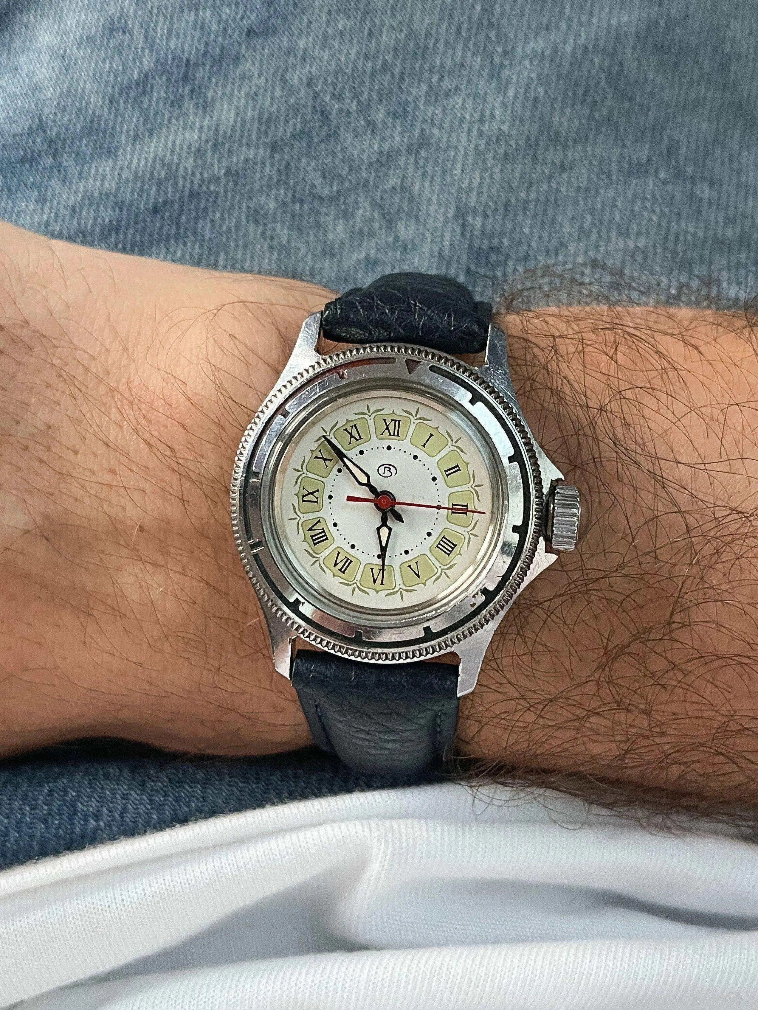 Vostok - Green Index - 1960s - Atelier Victor Paris - Vintage Watch Shop Dubai