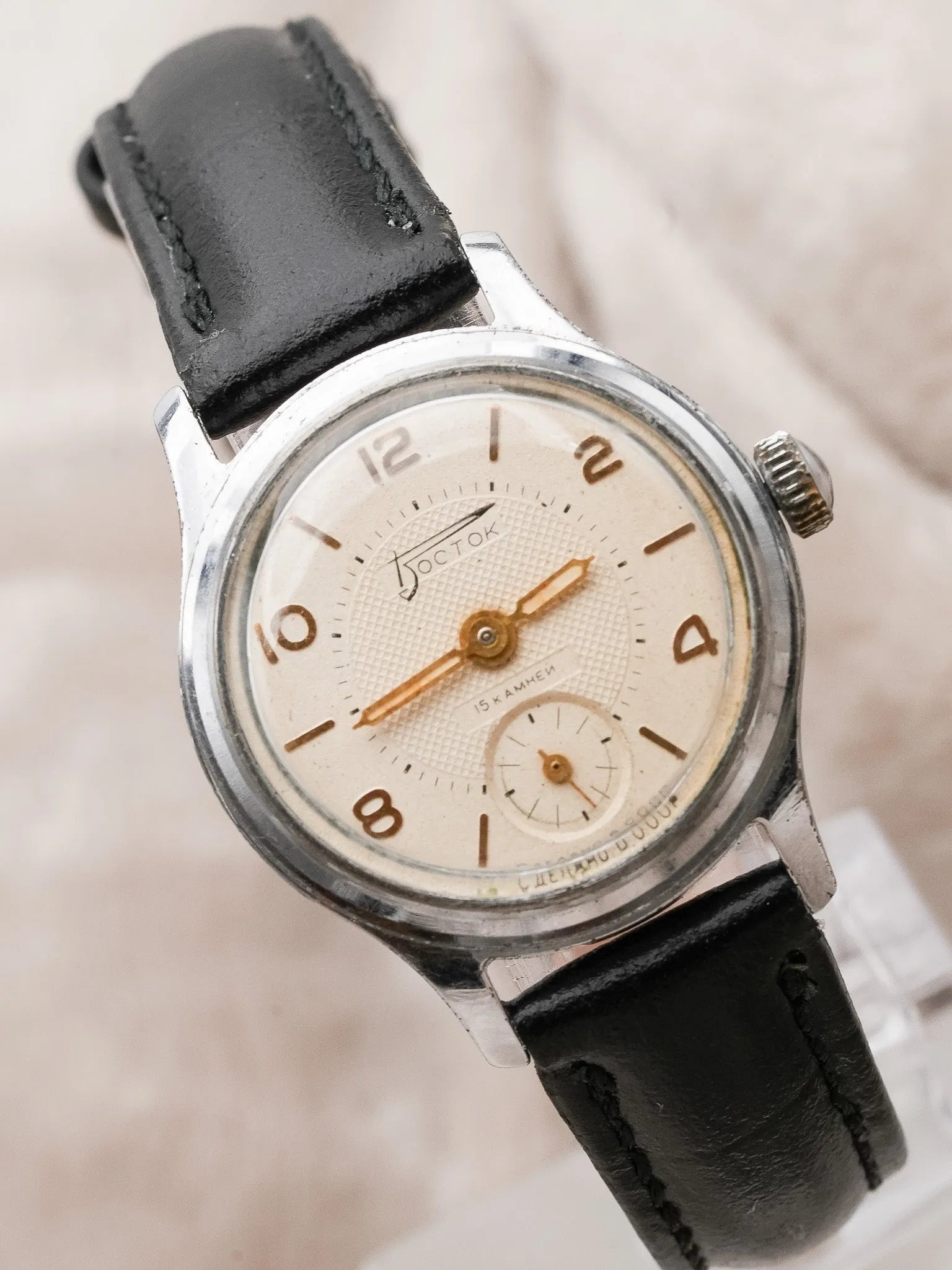 Vostok - Guilloché petite-seconde or - 1950s - Atelier Victor Paris - Vintage Watch Shop Dubai