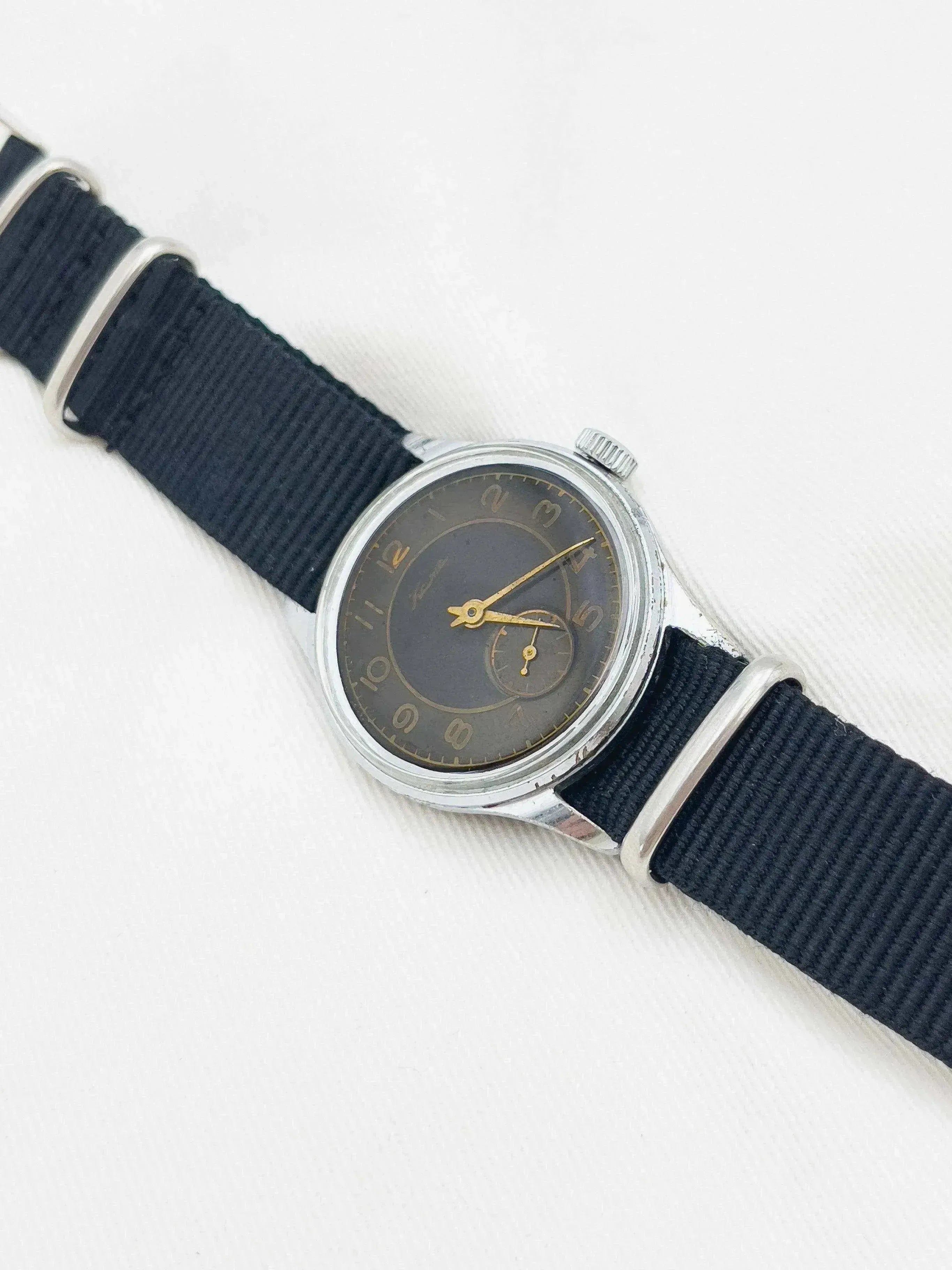 Vostok - Militaire Noir Index Or - 1960s - Atelier Victor