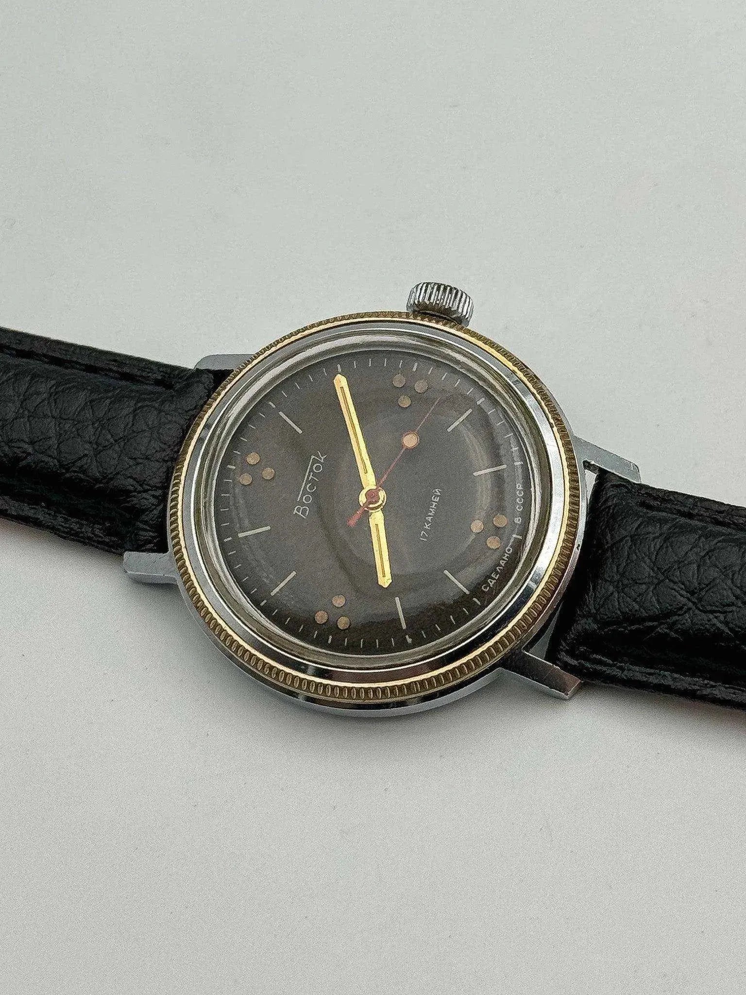 Vostok - Noir Trotteuse rouge - 1960s - Atelier Victor Paris - Vintage Watch Shop Dubai