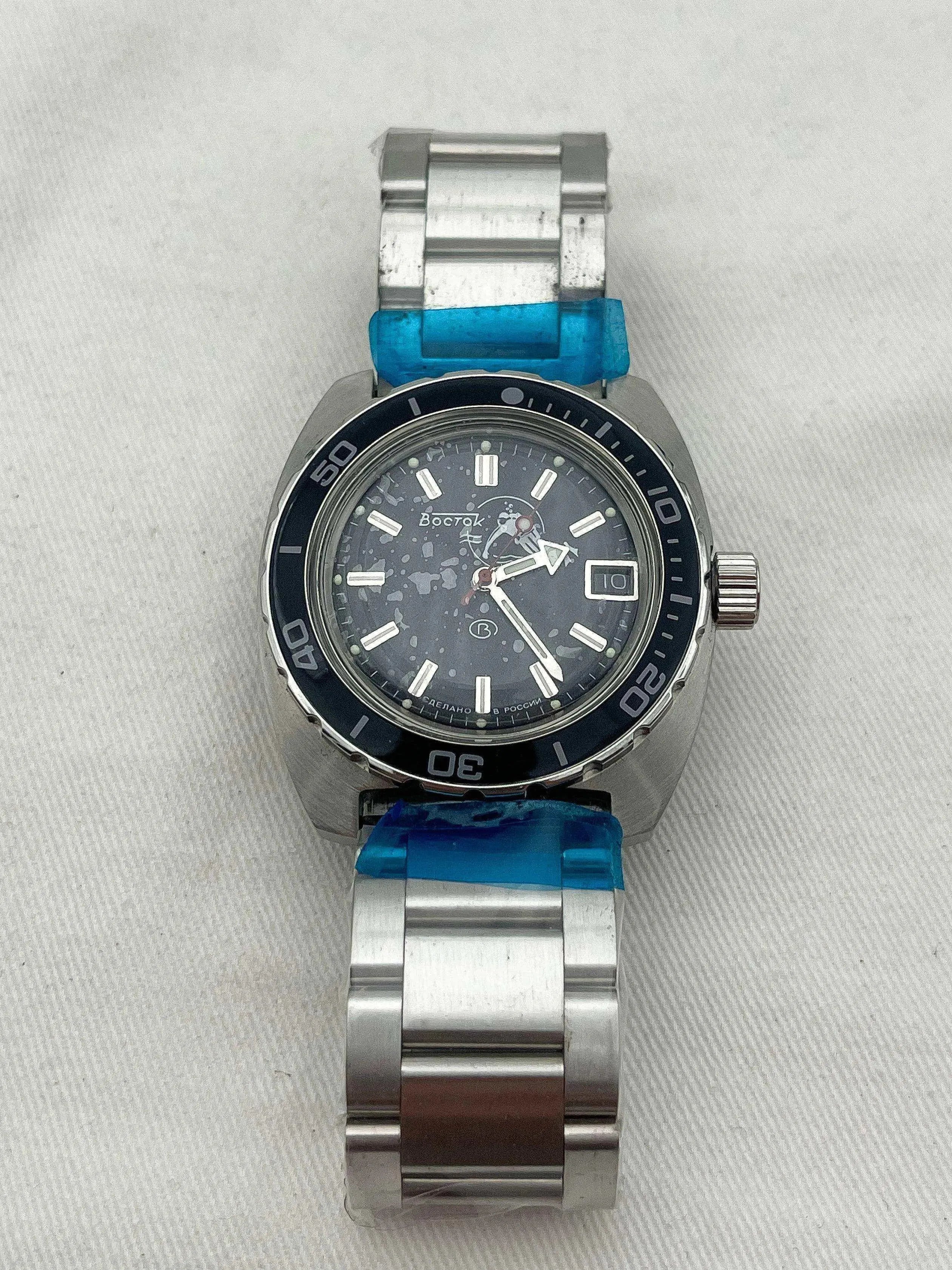 Vostok - Plongeuse FULL SET NOS - 2022 - Atelier Victor Paris - Vintage Watch Shop Dubai