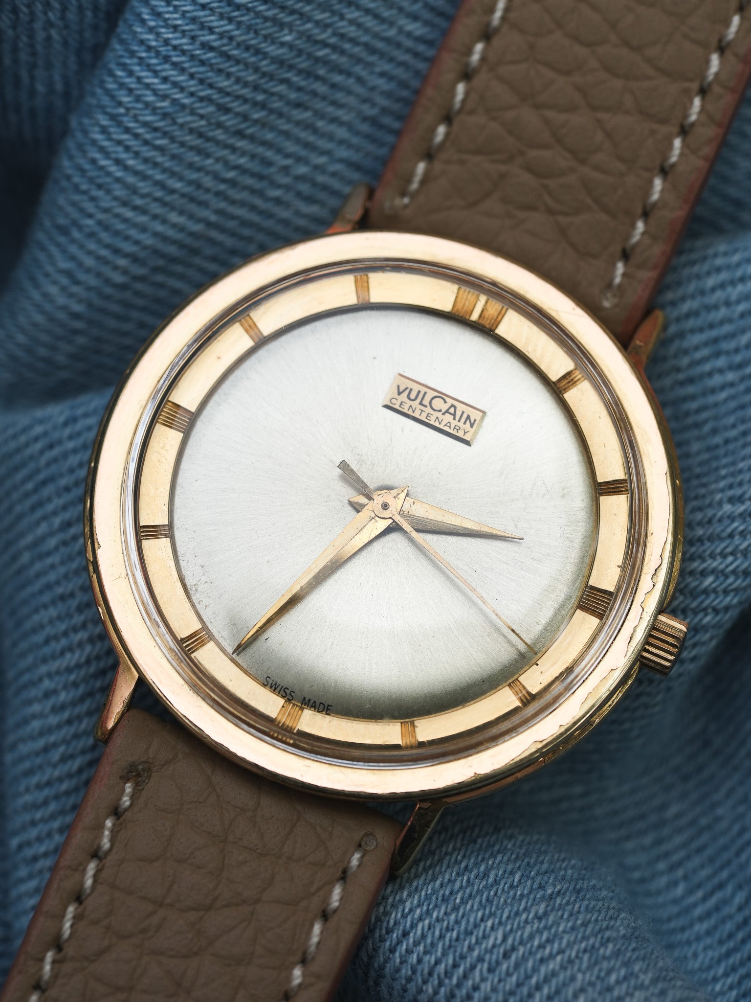 Vulcain - Panoramic Champagne plaqué or - 1960s - Atelier Victor - Vintage  Shop