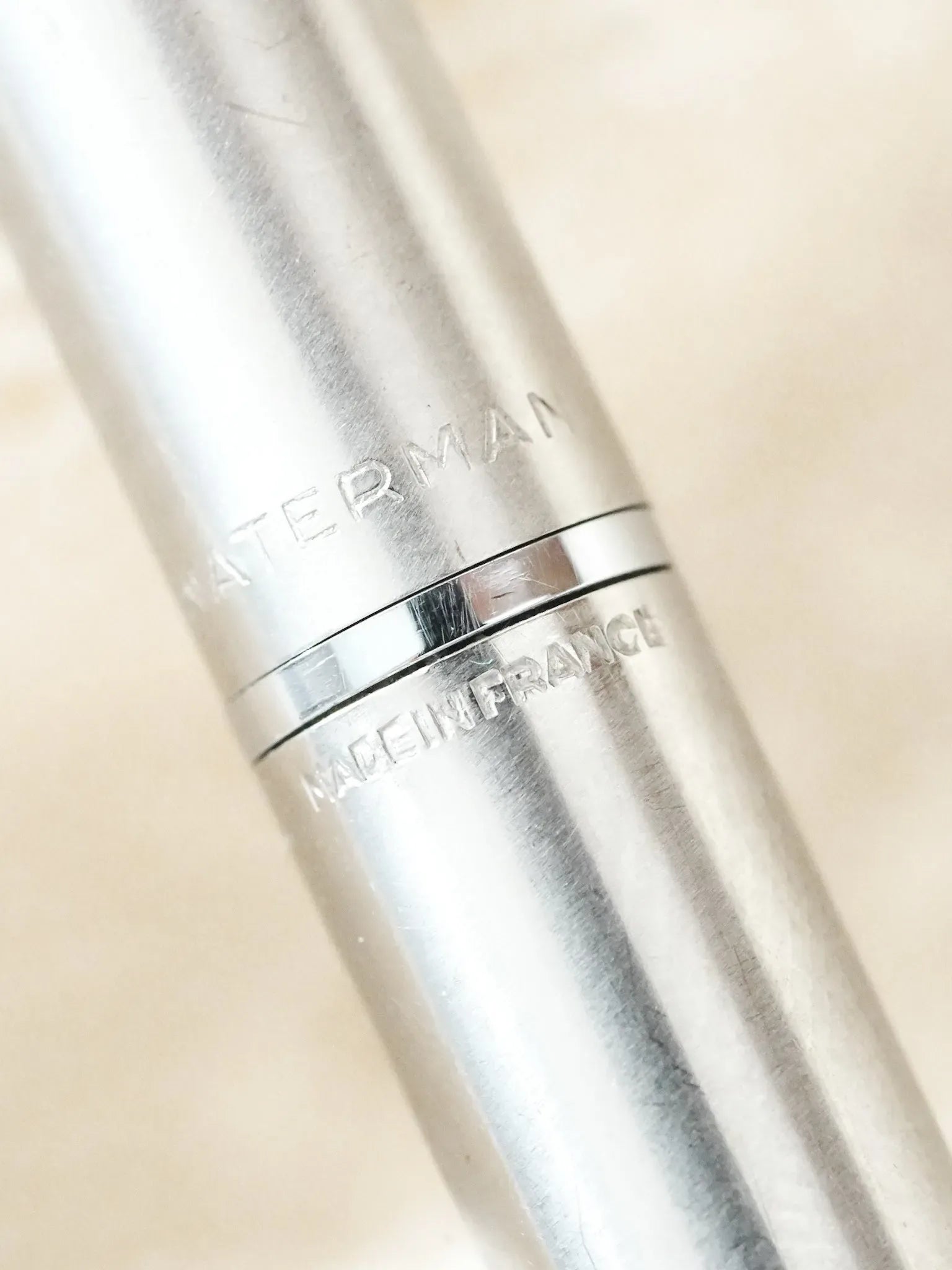 Waterman - Stylo bille Acier Plaqué or - 1980s - Atelier Victor