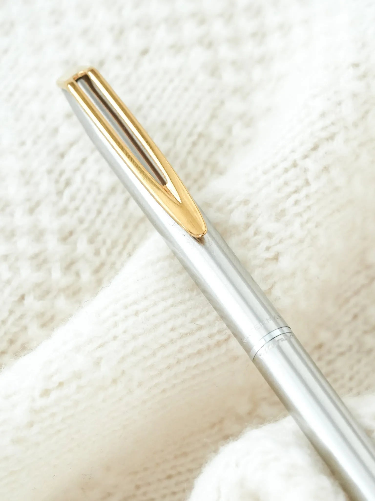 Waterman - Stylo bille Acier Plaqué or - 1980s - Atelier Victor Paris - Vintage Watch Shop Dubai