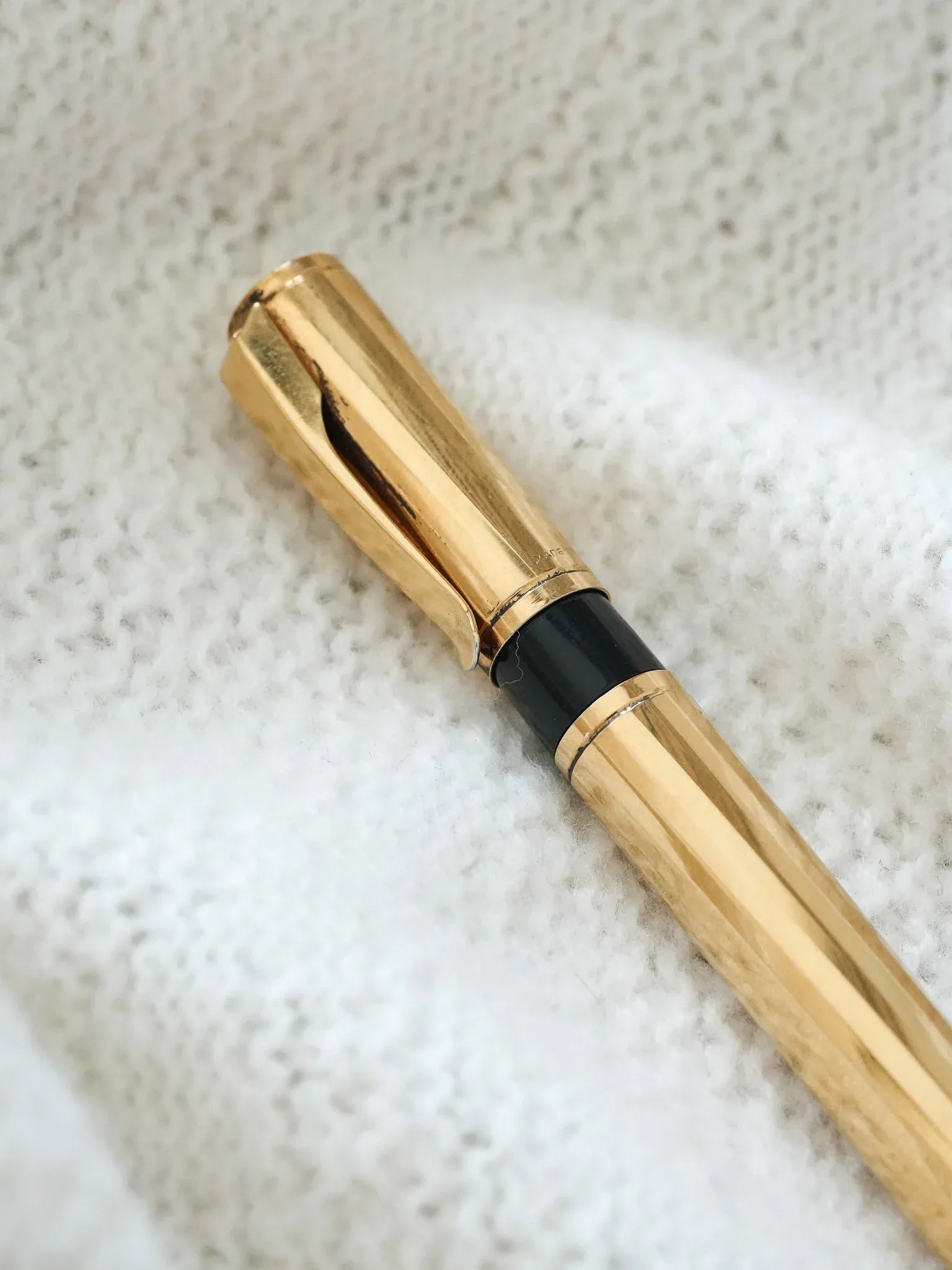 Waterman - Stylo bille Torsade Plaqué or avec écrin - 1970s - Atelier Victor