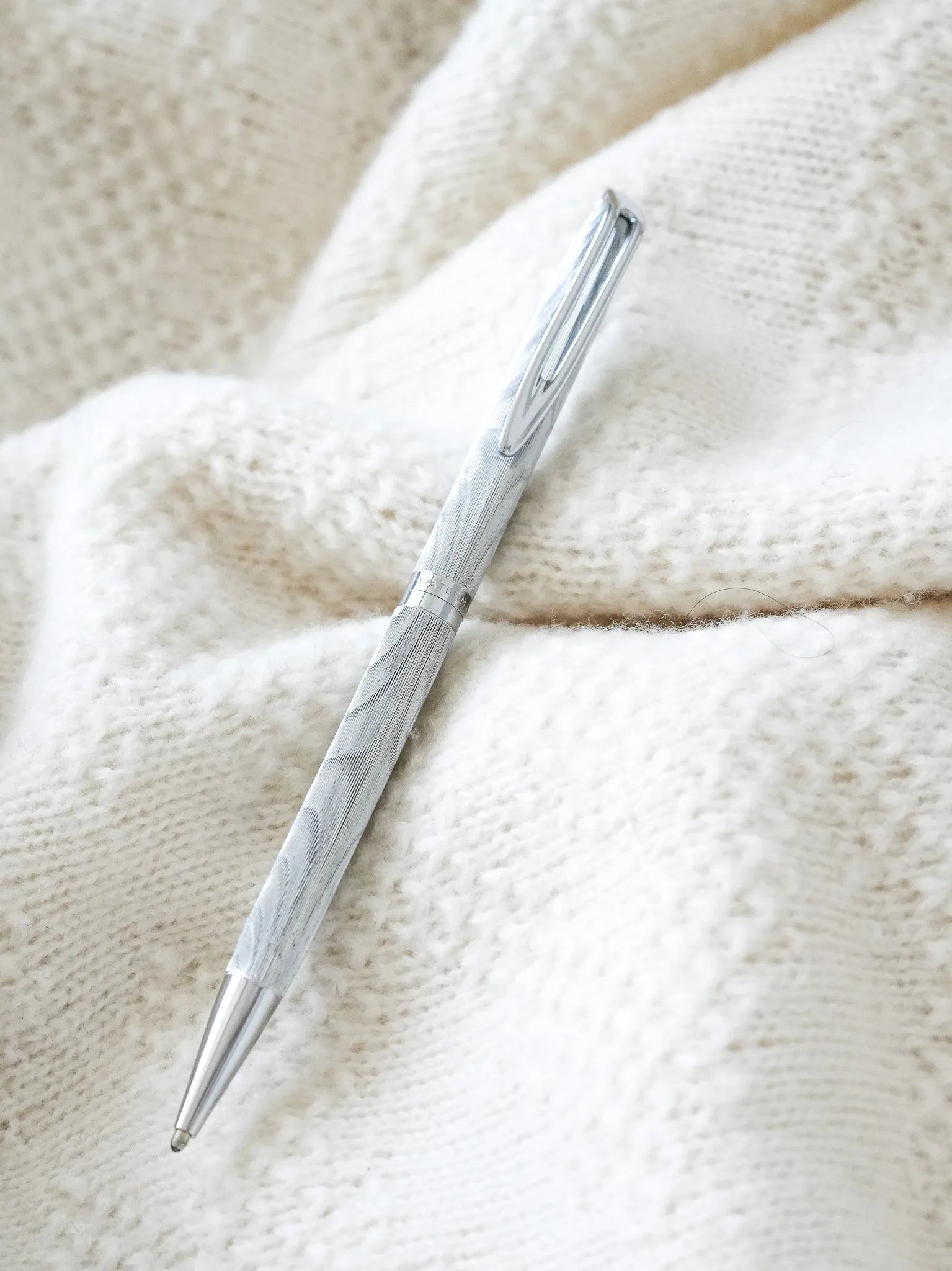 Waterman - Stylo bille tournant acier vagues - 1970s - Atelier Victor Paris - Vintage Watch Shop Dubai