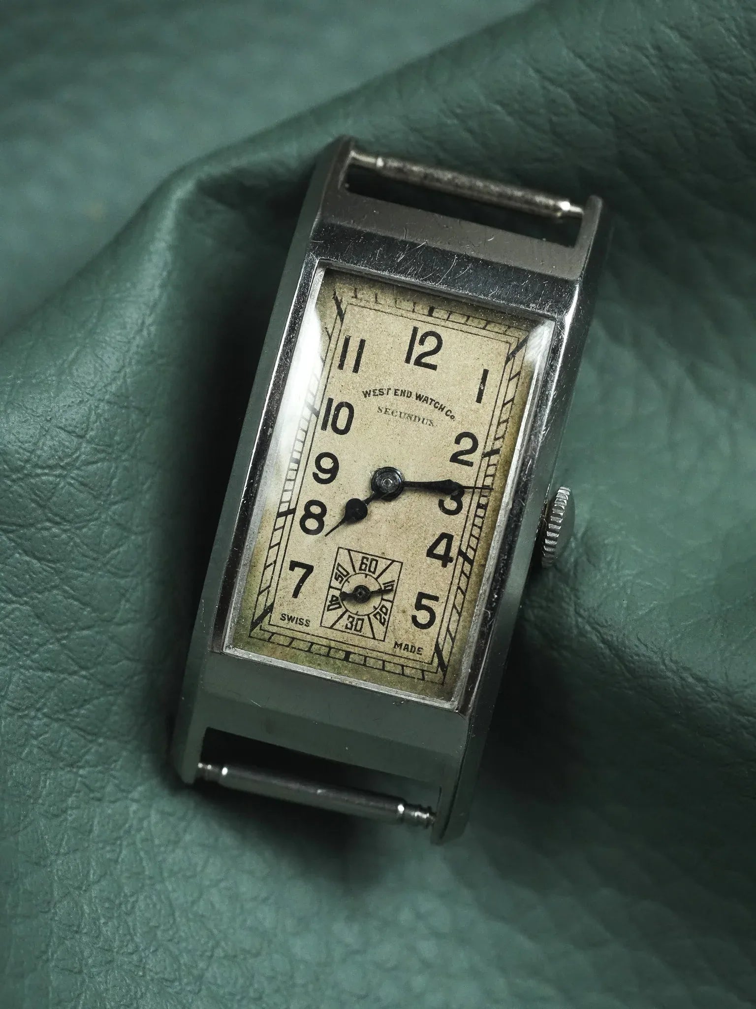 West End Watch Secundus - Tank allongée curvée acier - 1930s - Atelier Victor