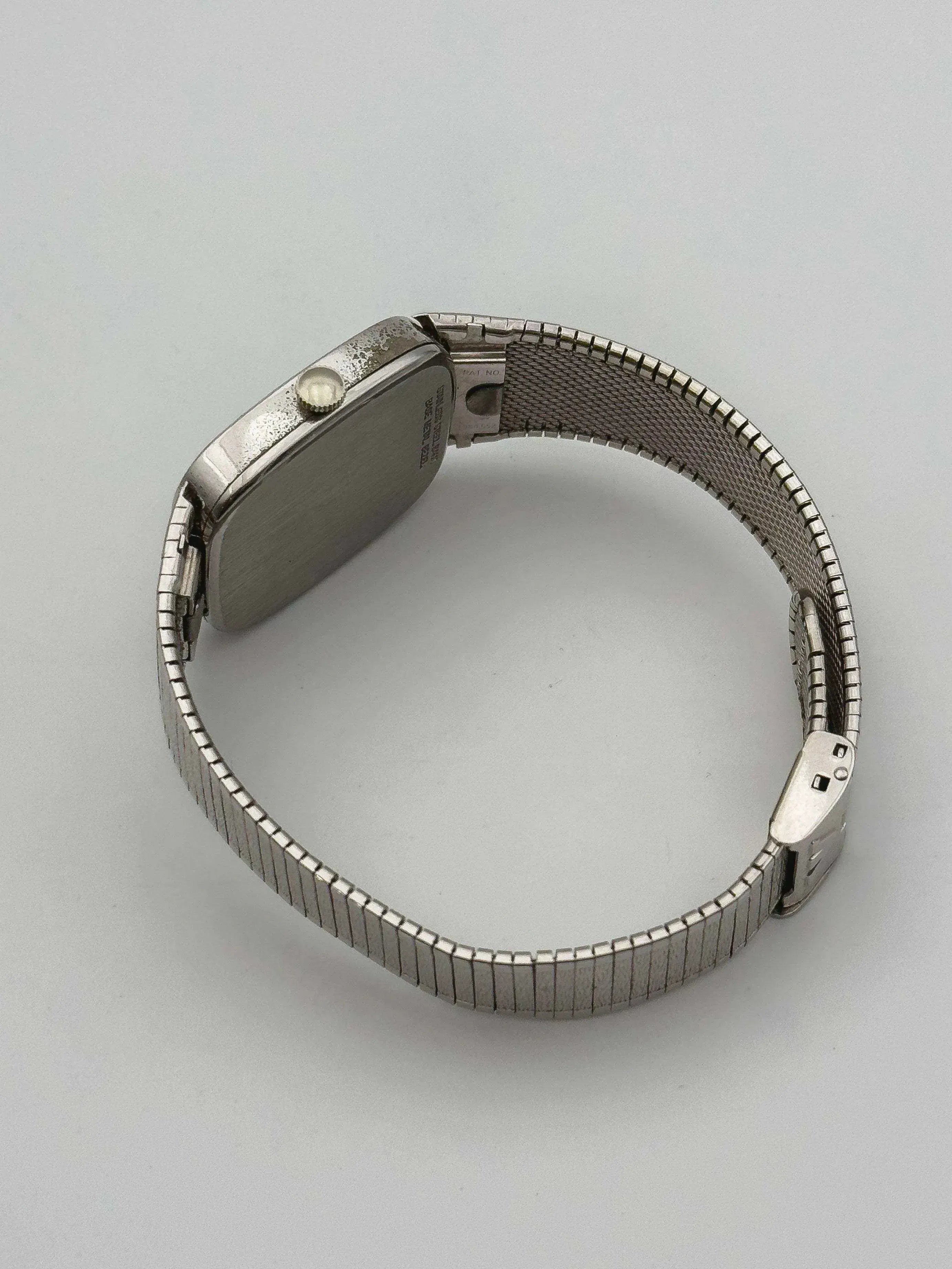 Wittnauer by Longines - Bracelet intégré Plaqué or blanc - 1970s - Atelier Victor