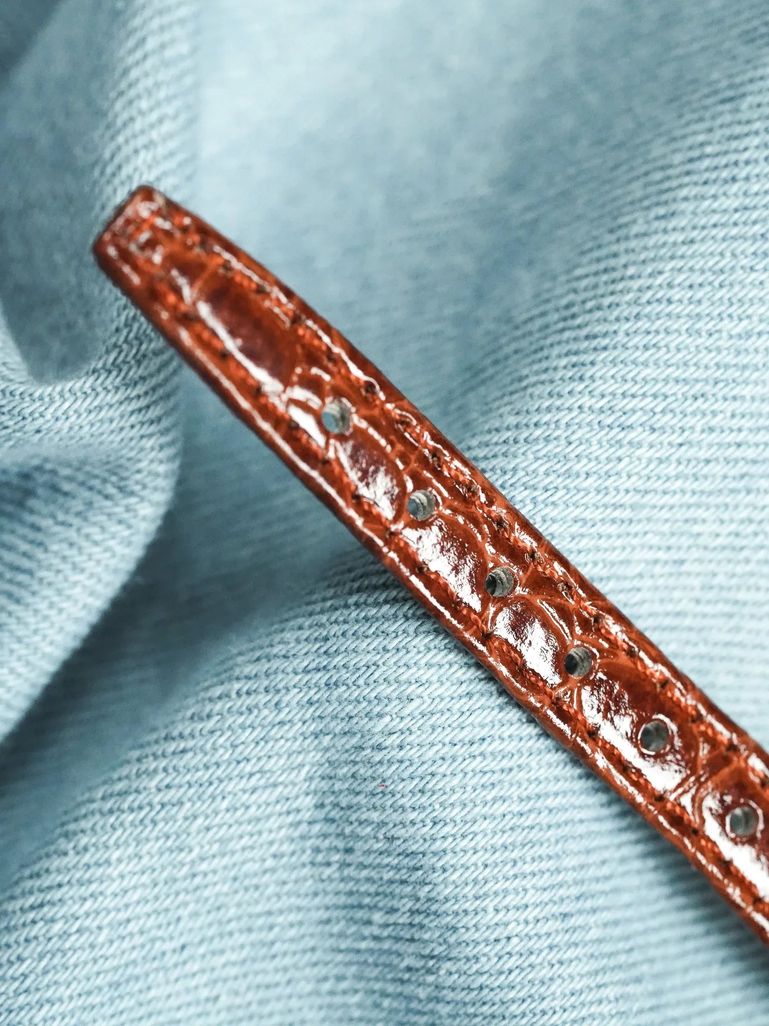 Yema - Acier Or cadran blanc romain or - 1990s - Atelier Victor