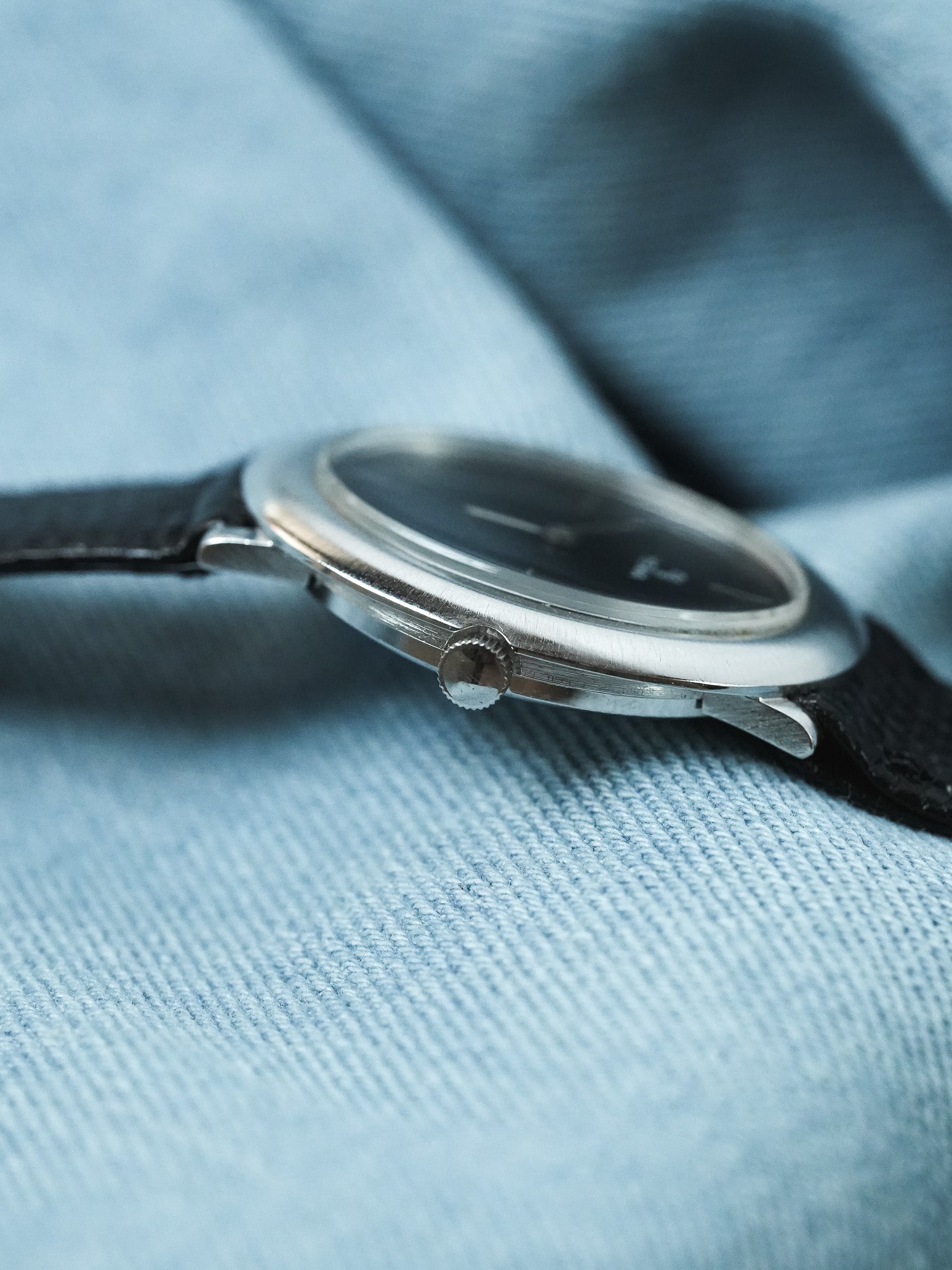 Yema - Ellipse Argent 925 Cadran Noir laque - 1970s - Atelier Victor - Vintage Watch Shop