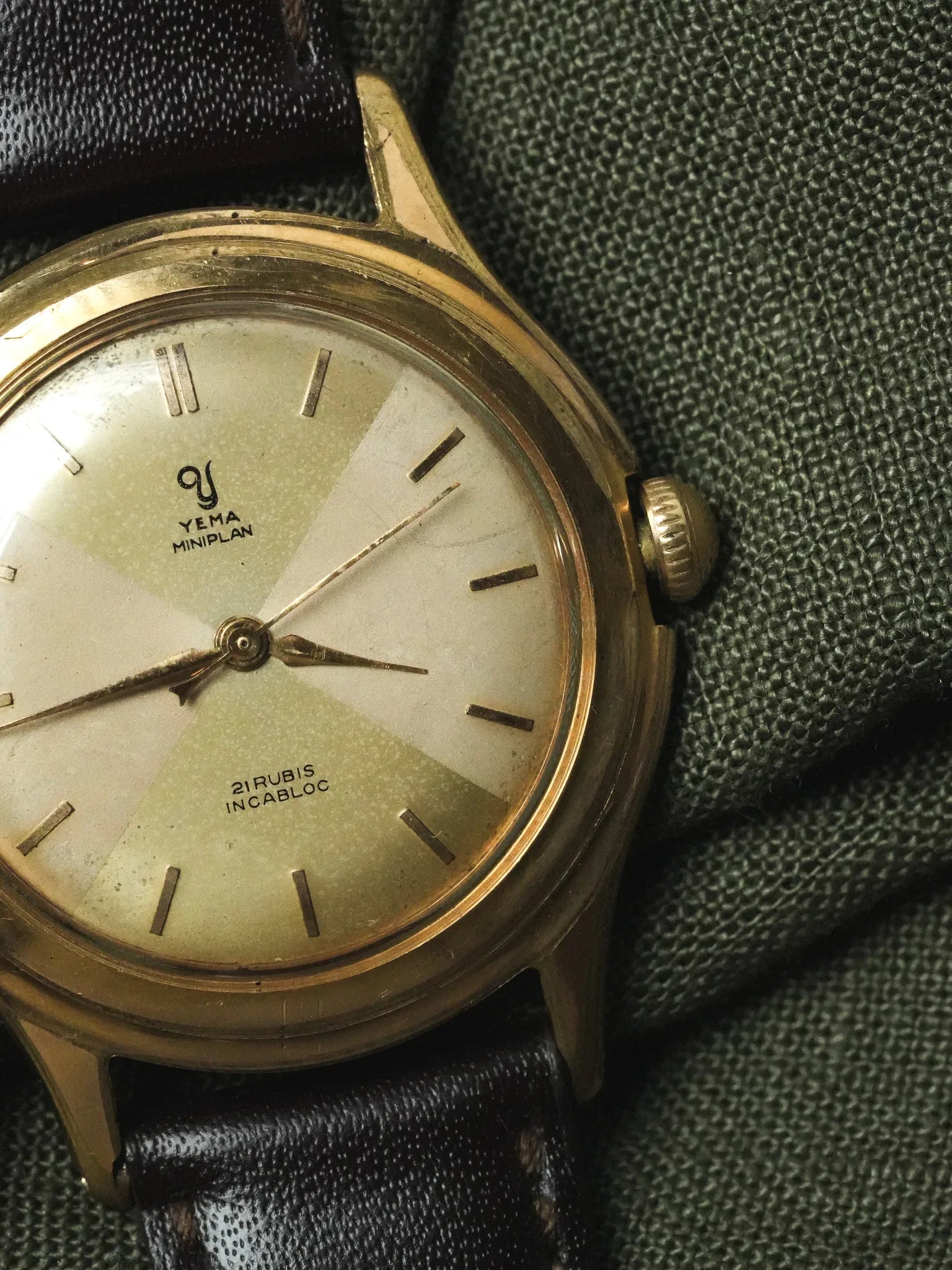 Yema - Miniplan Cadran bi-tons Plaqué Or - 1970s - Atelier Victor