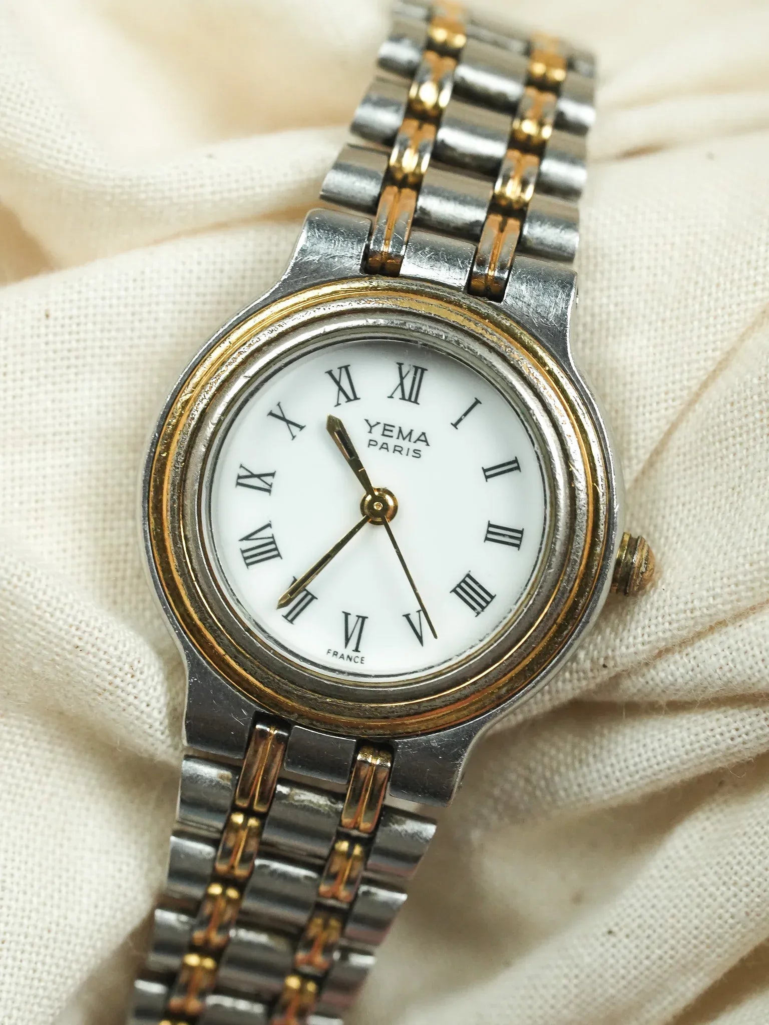 Yema - Montre Femme en Acier et Plaqué or - 1990s - Atelier Victor - Vintage  Shop
