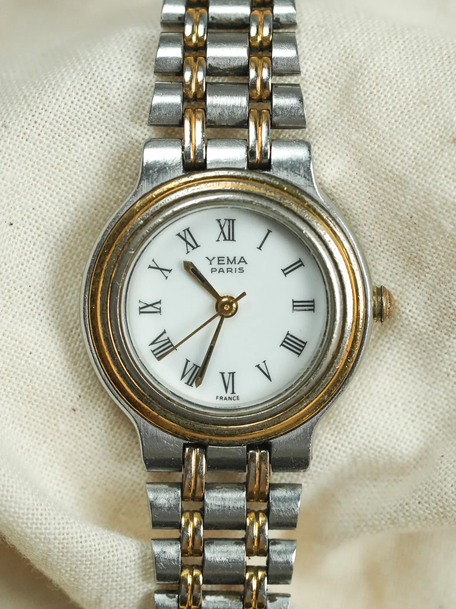 Yema - Montre Femme en Acier et Plaqué or - 1990s - Atelier Victor - Vintage  Shop