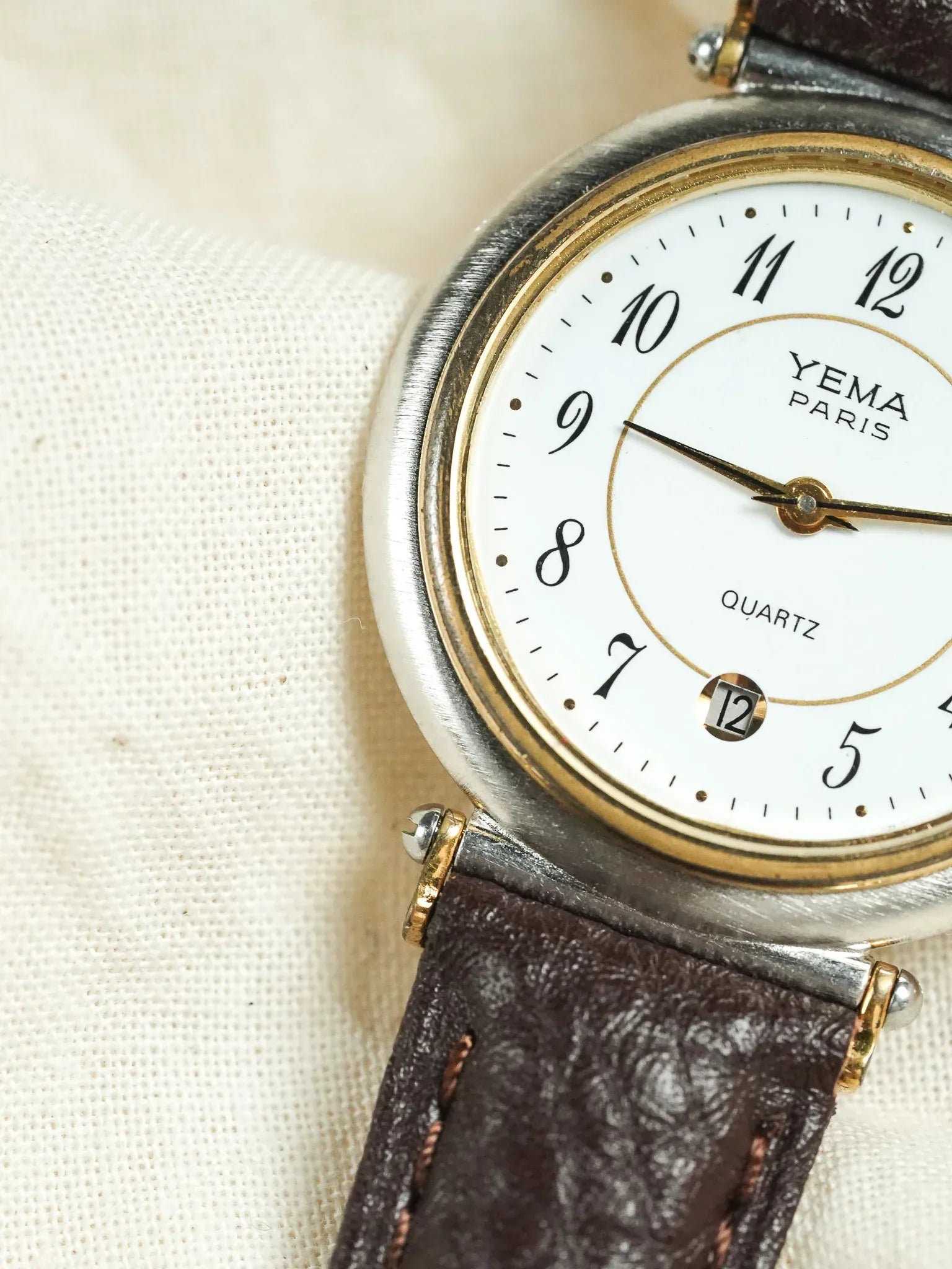 Yema - Paris Rond Acier Or Cornes Centrales - 1980s - Atelier Victor