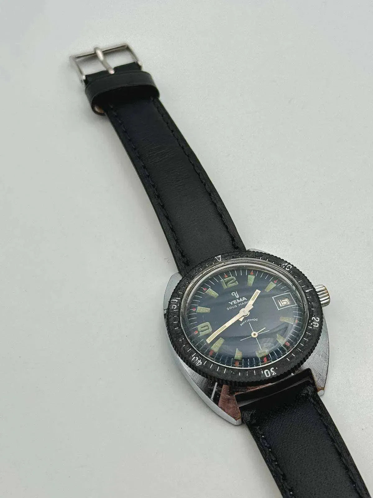 Yema - Plongeuse Sous Marine Petite Seconde - 1960s - Atelier Victor - Vintage Watch Shop