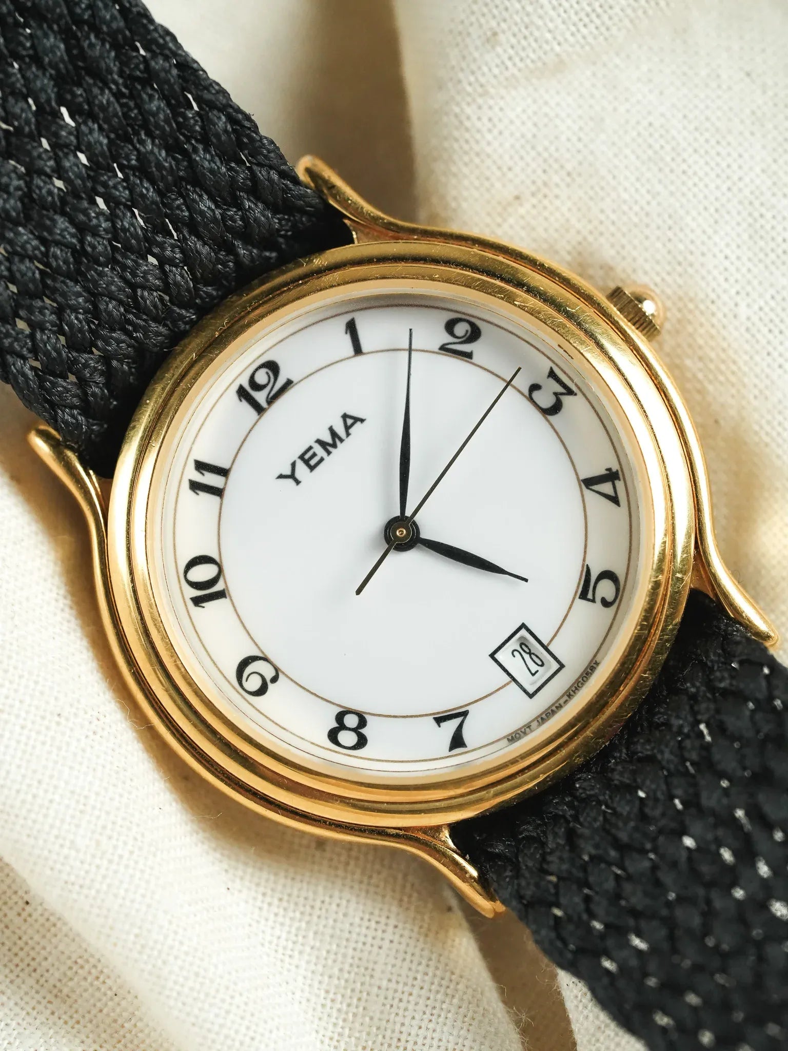 Yema - Ronde Or Date 6h Cornes tombantes - 1990s - Atelier Victor