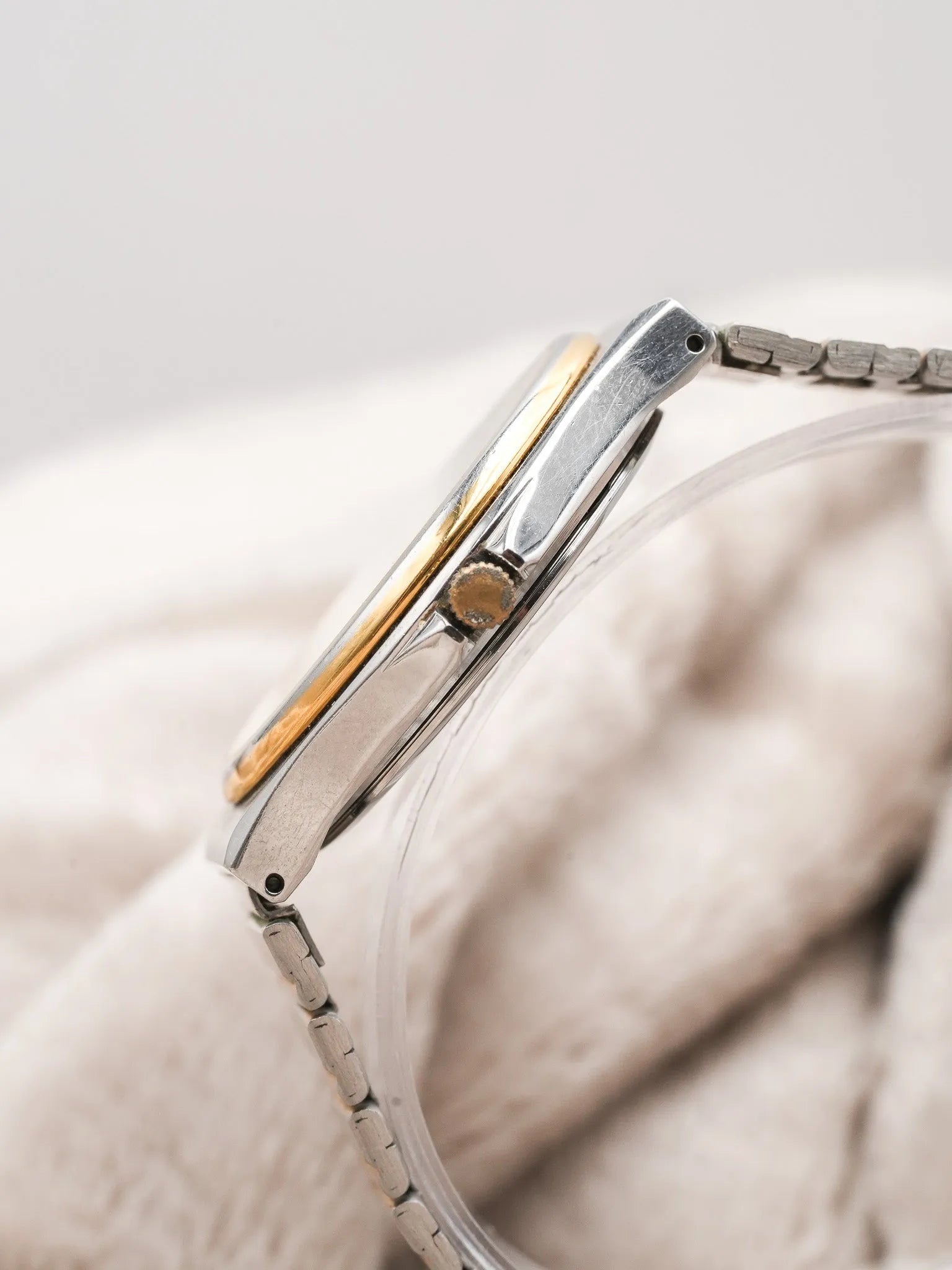 Yema - Royal Acier Or Bracelet intégré - 1990s - Atelier Victor - Vintage Watch Shop