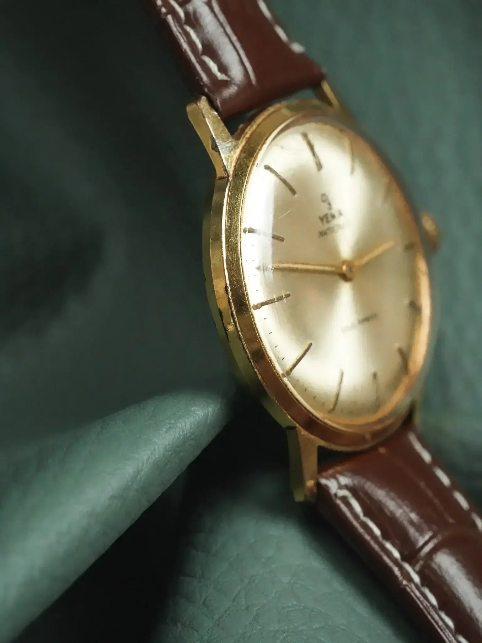 Yema - Sous-Marine 防震镀金手表 - 1960s 