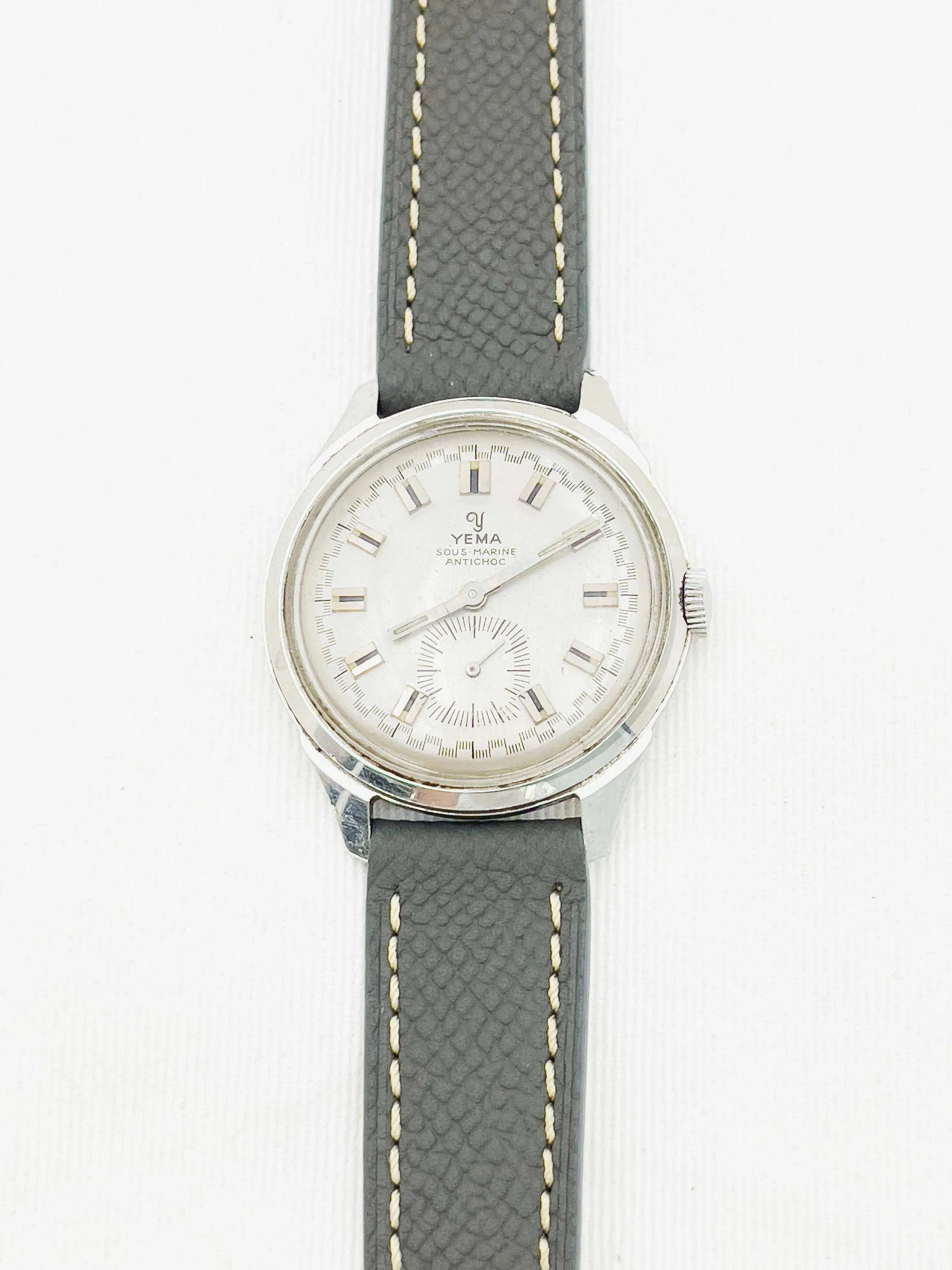 Yema - Sous Marine Antichoc Petite Seconde - 1970’s - Atelier Victor Paris - Vintage Watch Shop Dubai