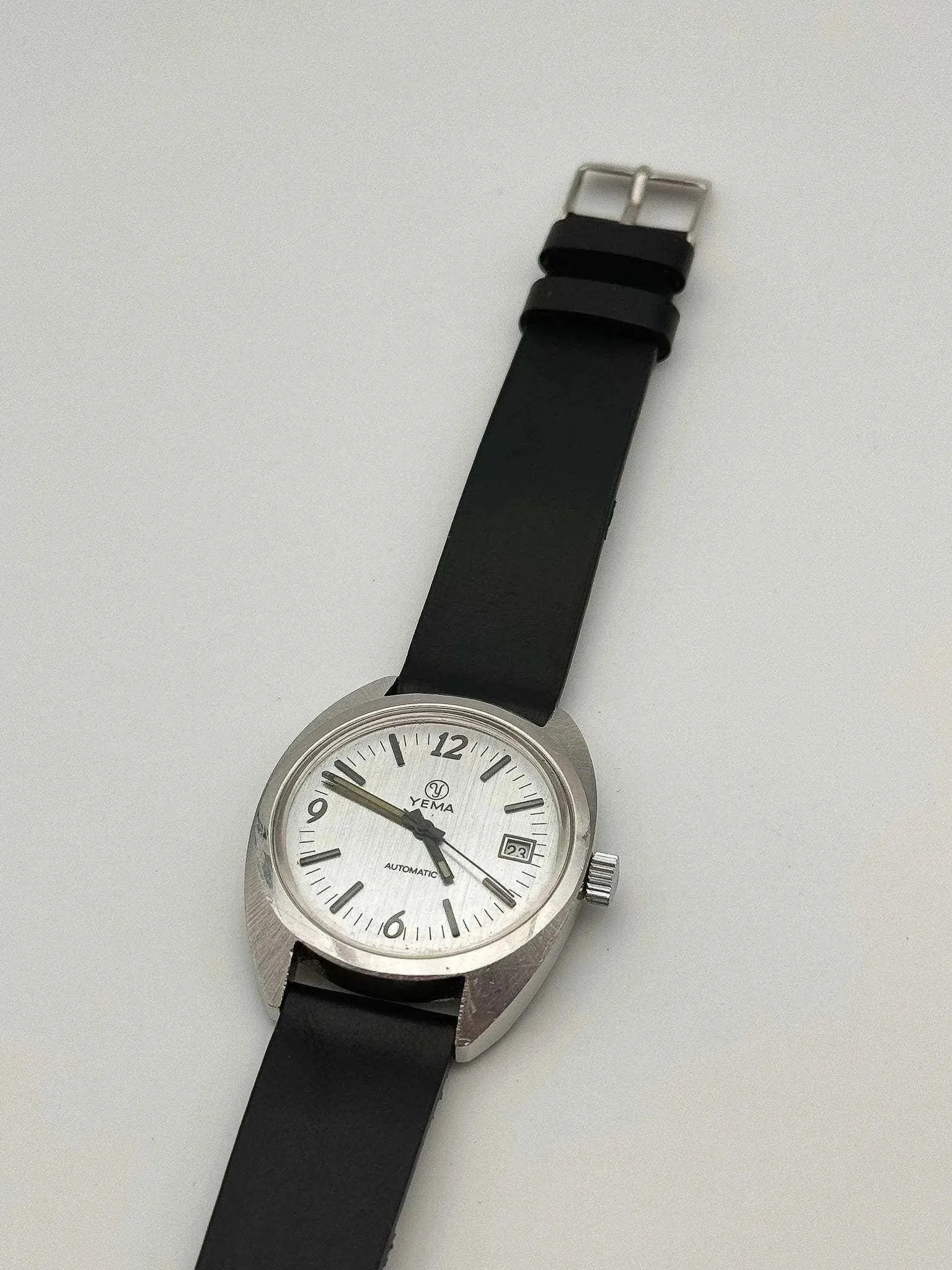 Yema - Sous-Marine Black Index - 1960s - Atelier Victor - Vintage Watch Shop