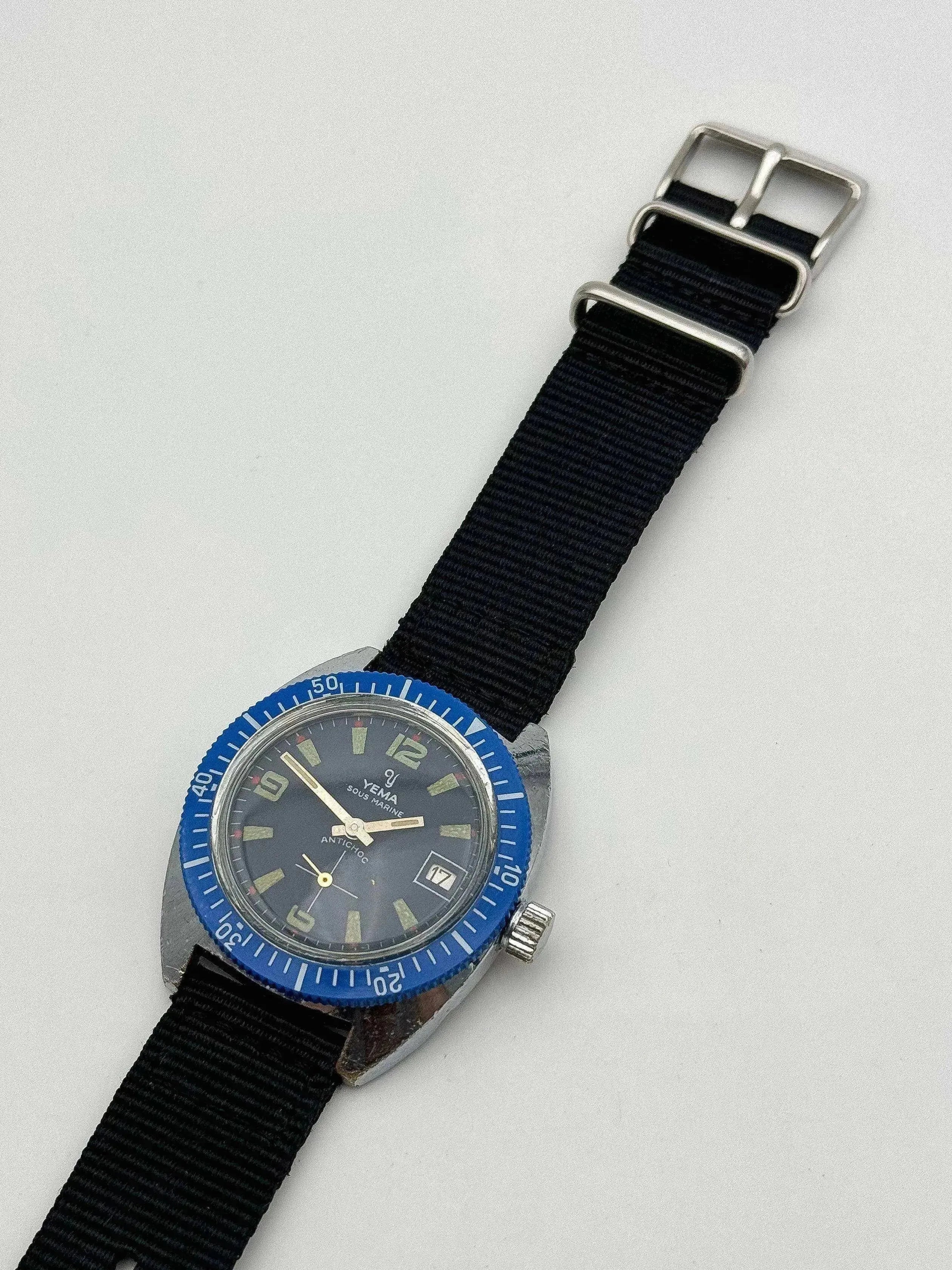 Yema - Sous-Marine Bleu - 1970’s - Atelier Victor Paris - Vintage Watch Shop Dubai