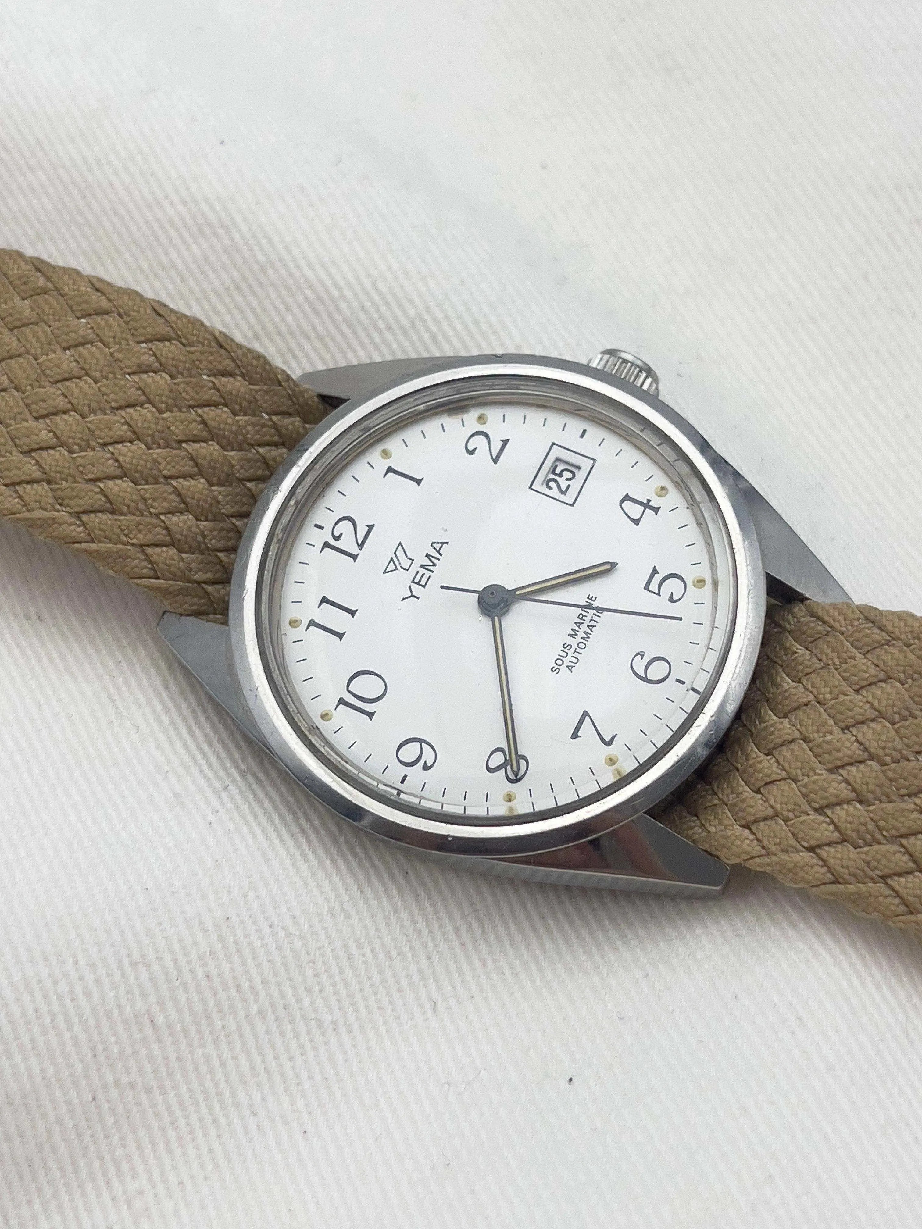 Yema - Sous Marine Cadran blanc Date - 1980s - Atelier Victor - Vintage  Shop