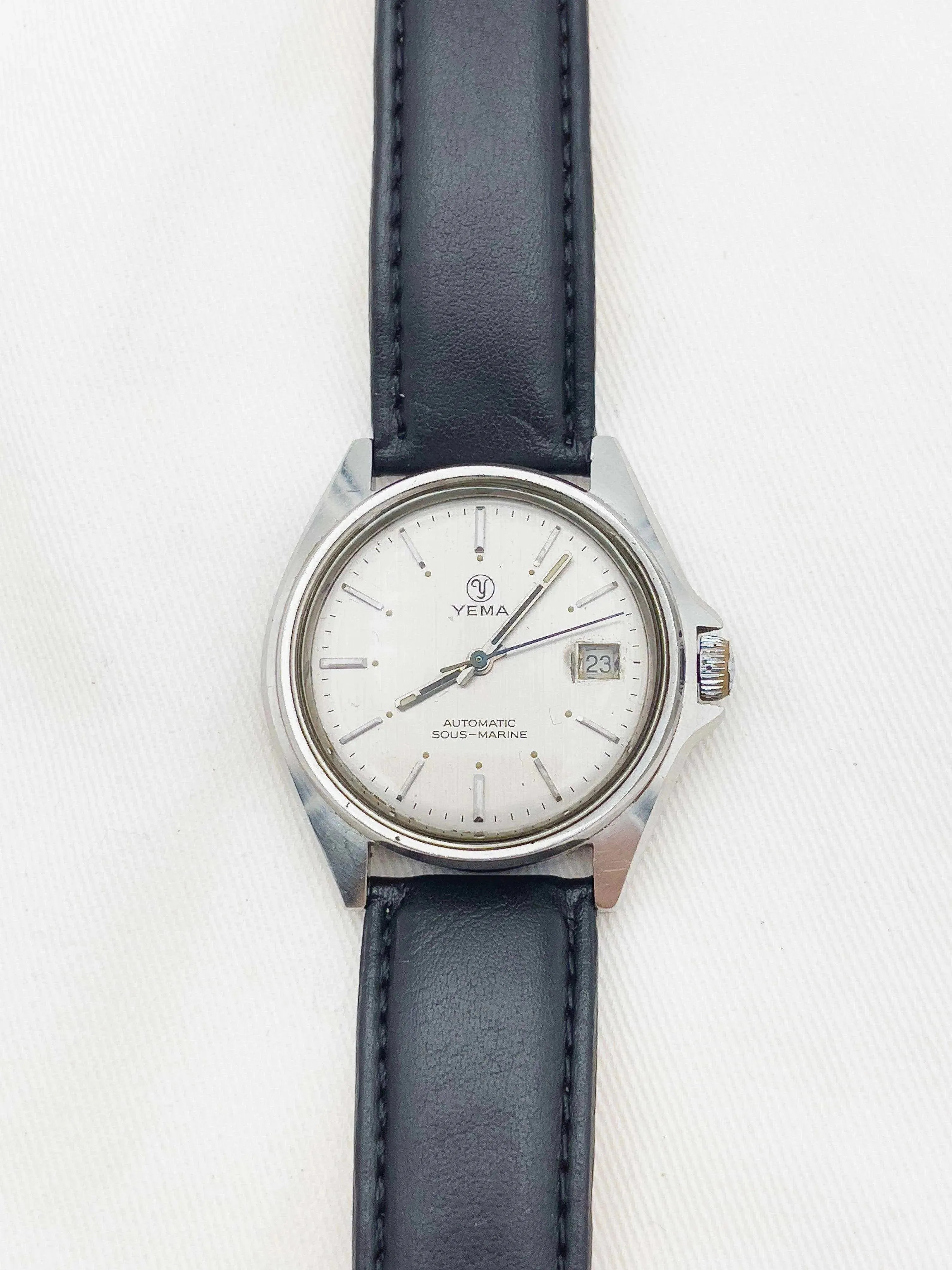 Yema - Sous-Marine Date Noir- 1980s - Atelier Victor Paris - Vintage Watch Shop Dubai