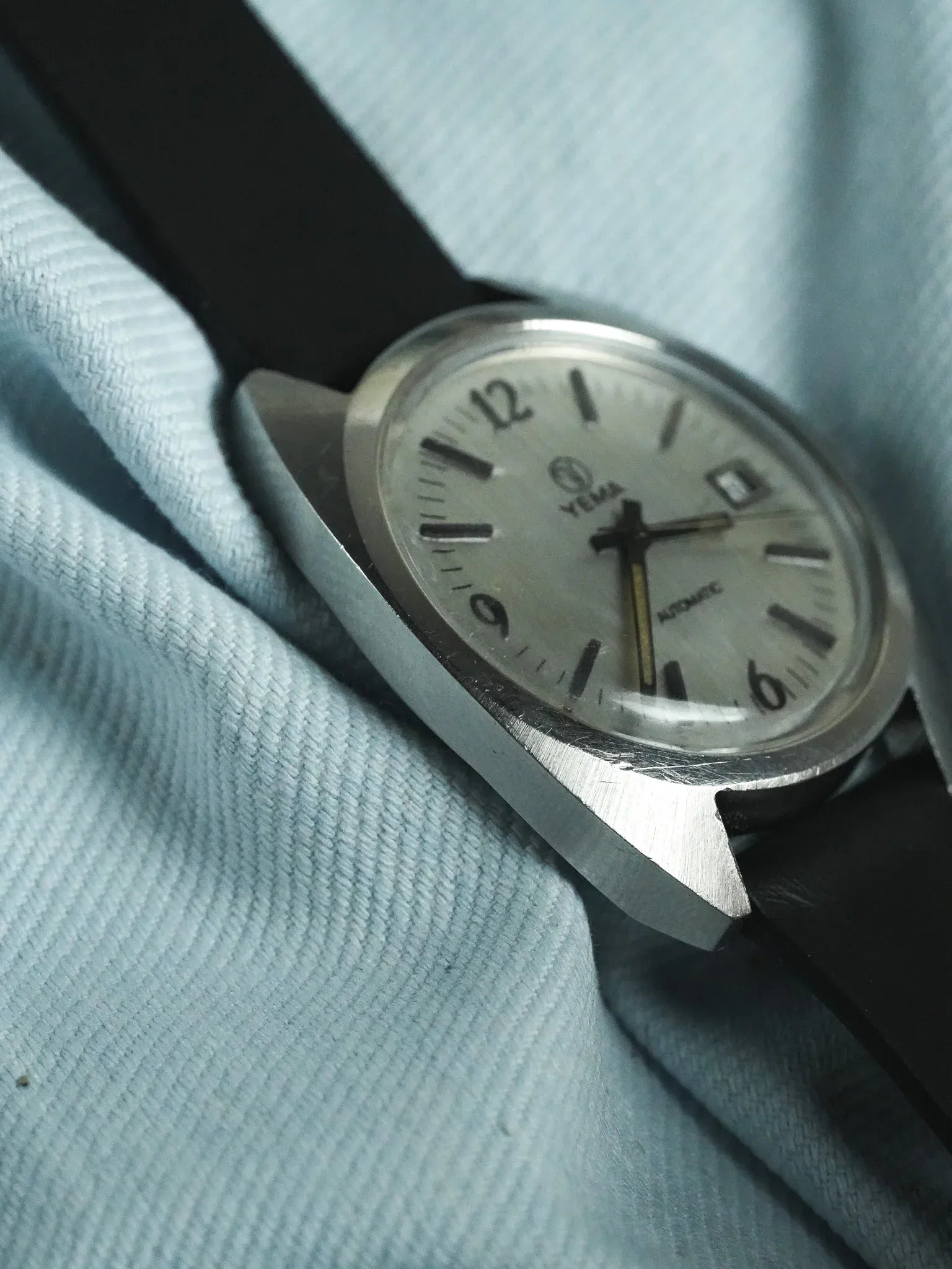 Yema - Sous-Marine Tonneau Acier Brossé Index Batôns - 1960s - Atelier Victor