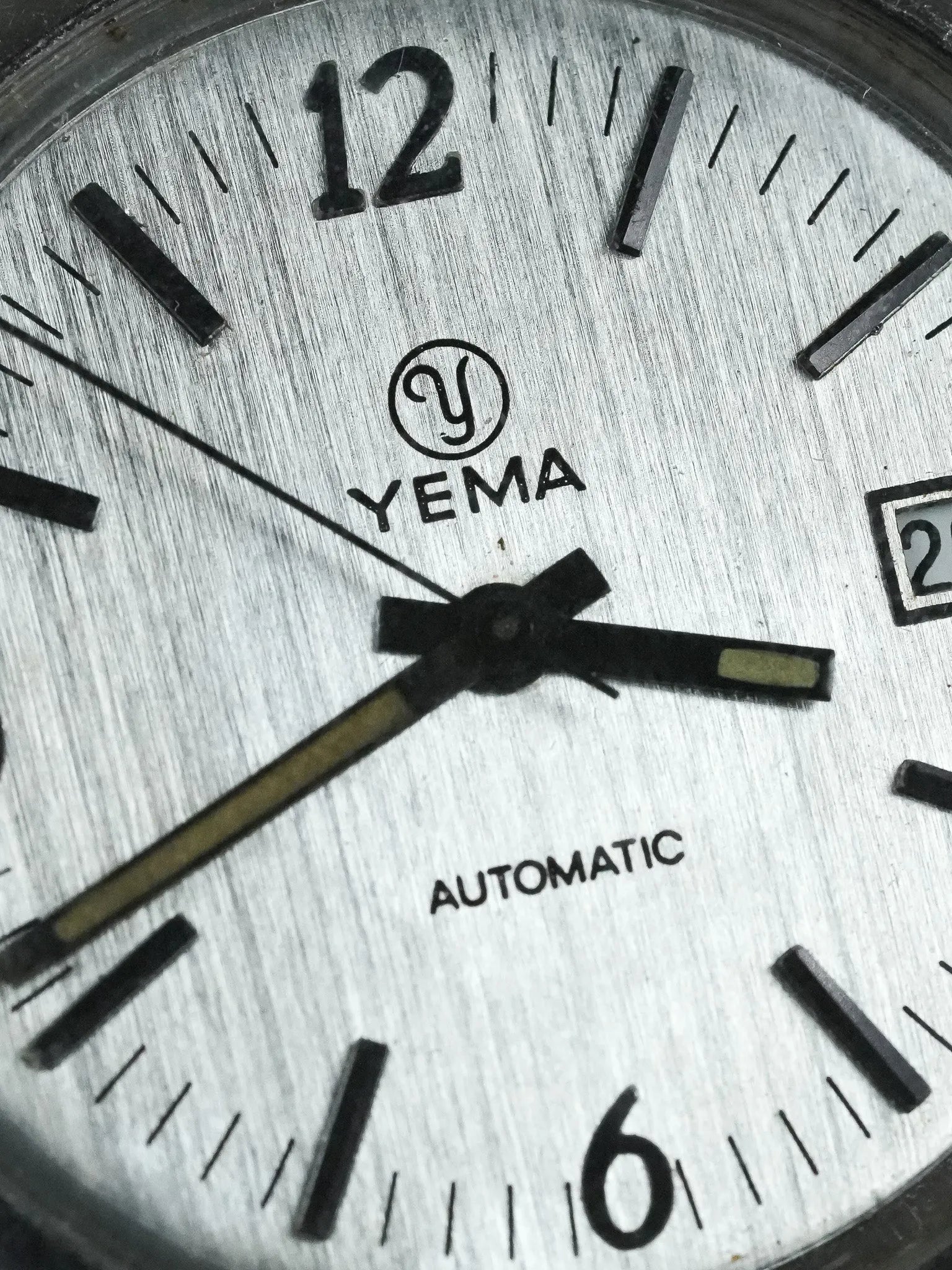 Yema - Sous-Marine Tonneau Acier Brossé Index Batôns - 1960s - Atelier Victor