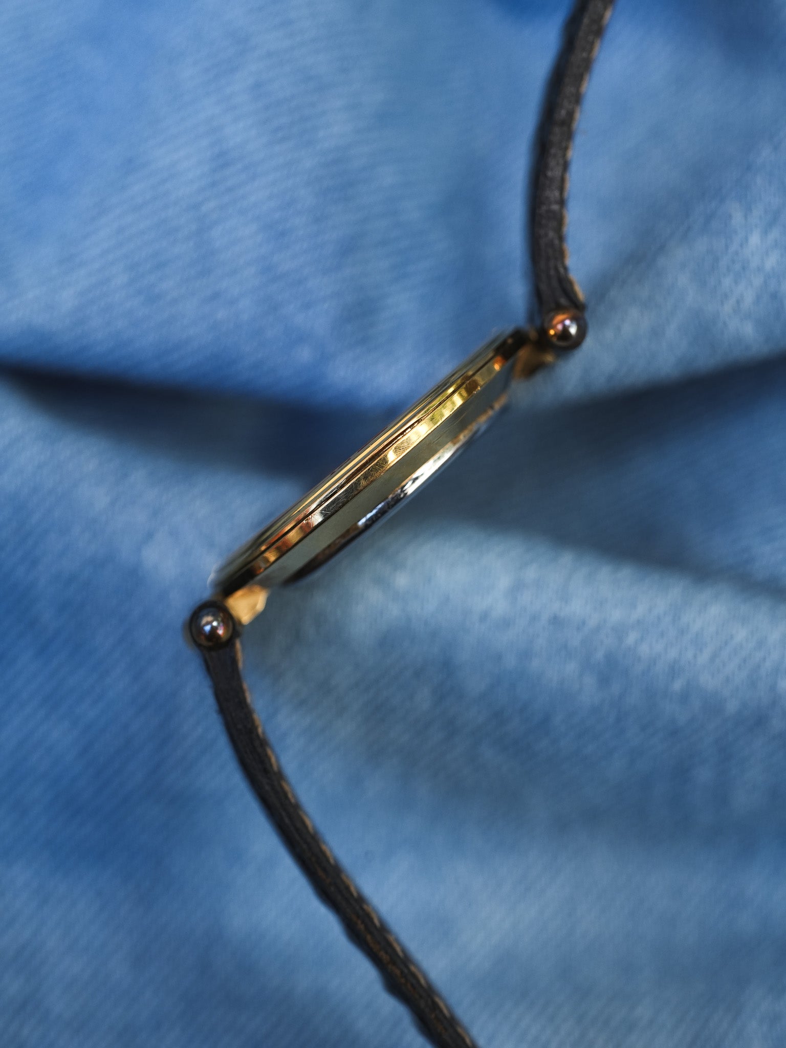 Yema - Type Must Colisée Noir - 1990s - Atelier Victor - Vintage Watch Shop