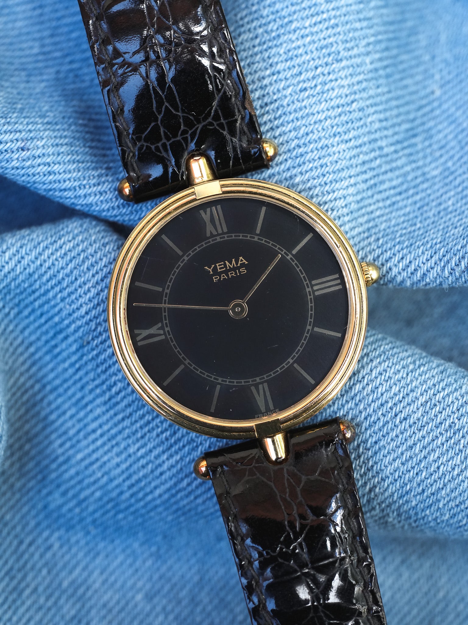 Yema - Type Must Colisée Noir - 1990s - Atelier Victor - Vintage Watch Shop