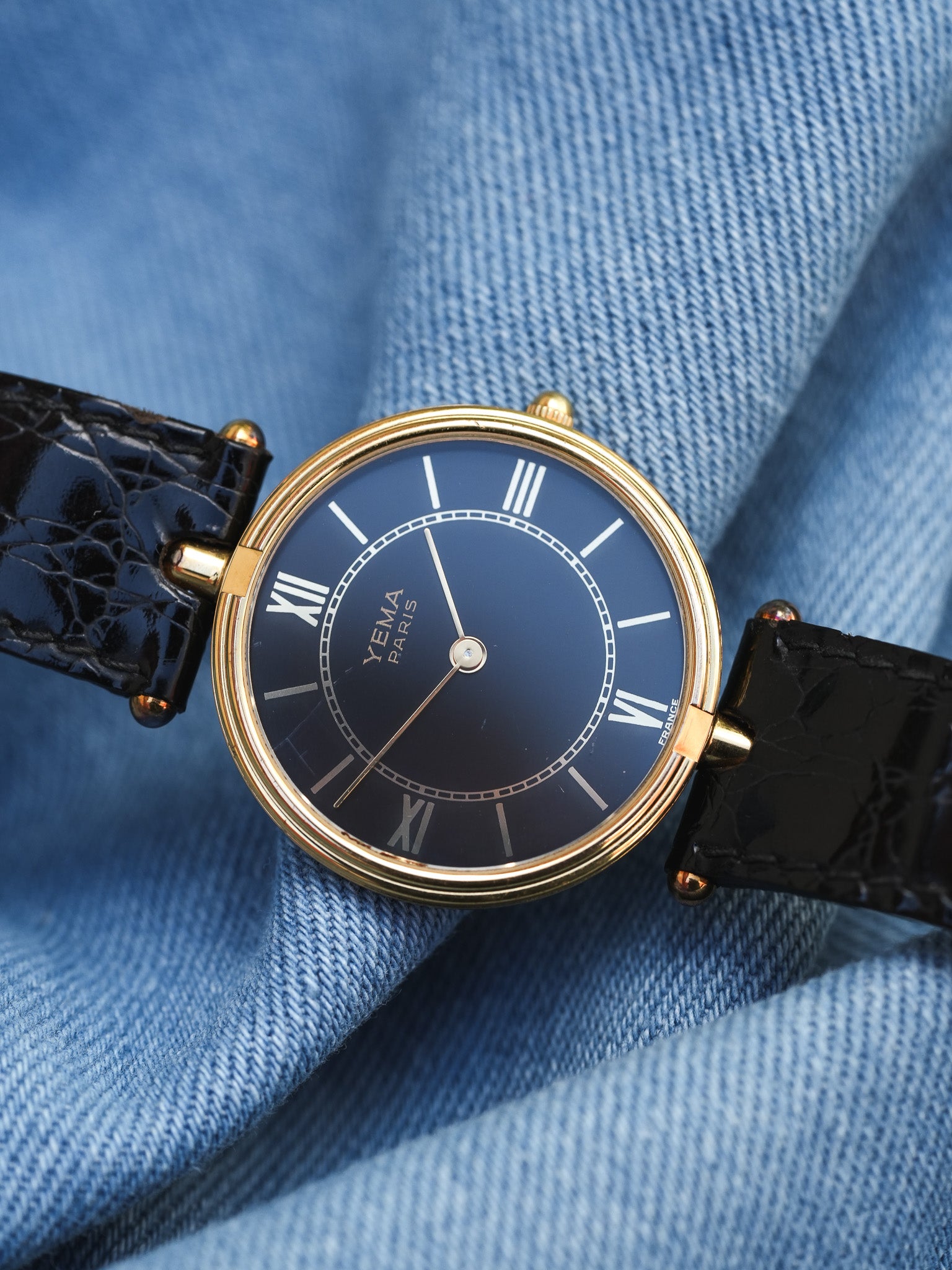 Yema - Type Must Colisée Noir - 1990s - Atelier Victor - Vintage Watch Shop