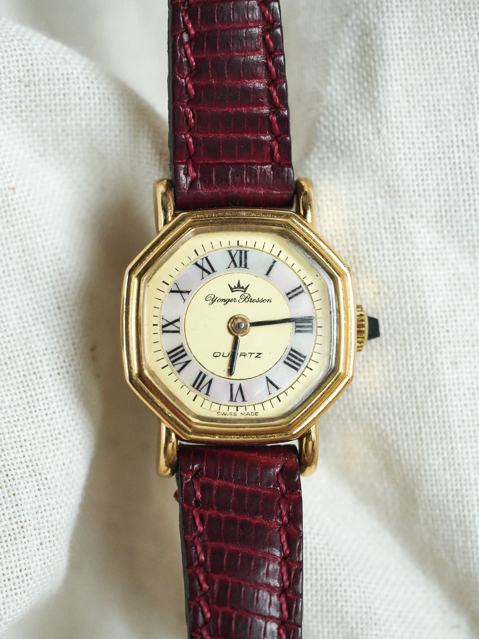 Yonger & Besson - Cadran Nacré plaqué or Femme - 1990s - Atelier Victor - Vintage  Shop
