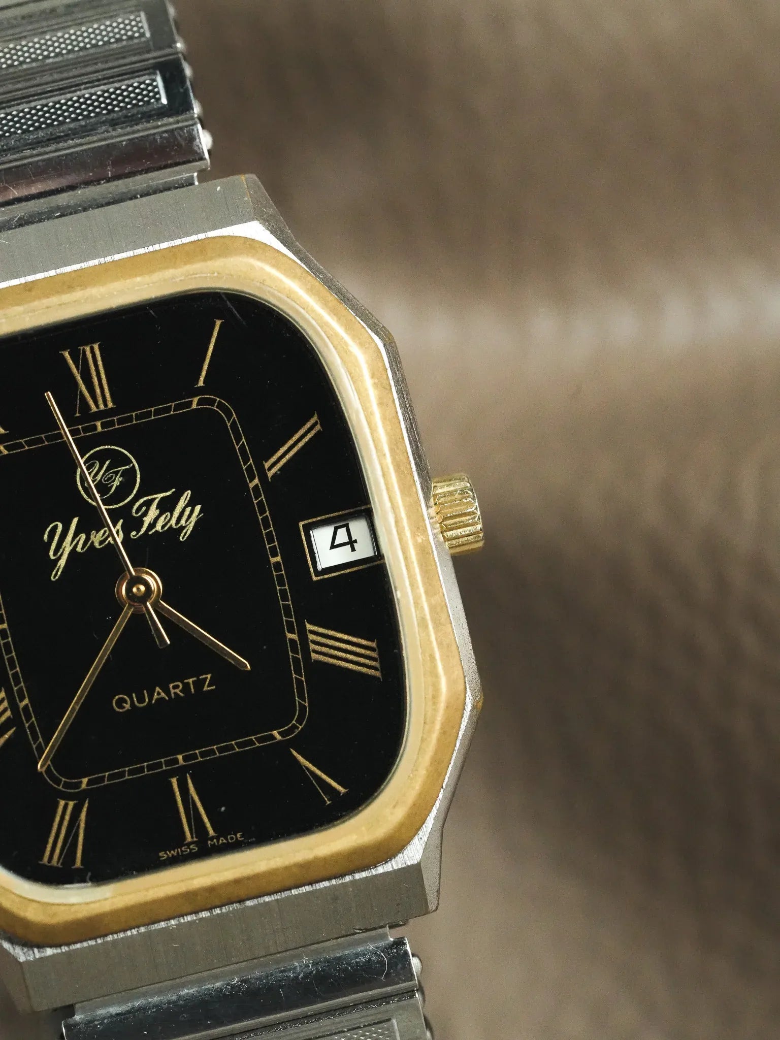 Yves Fely - Tank Octogonale XL Bicolore cadran noir chiffres romain - 1990s - Atelier Victor