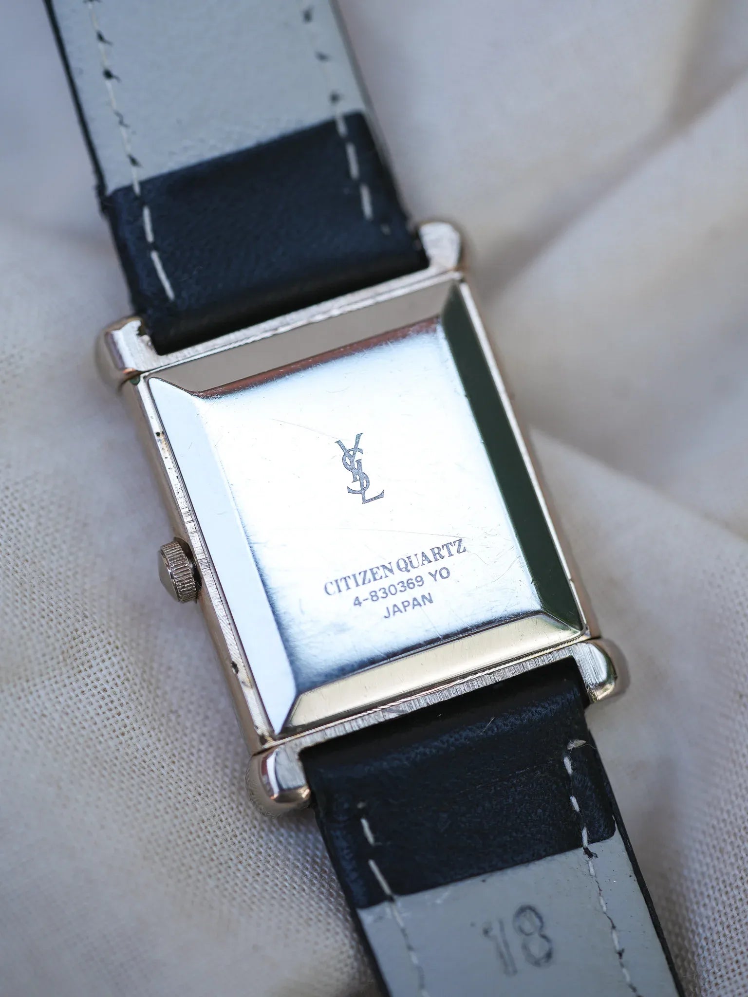 Yves Saint Laurent - YSL Tank vintage plaqué or rose - 1980s - Atelier Victor