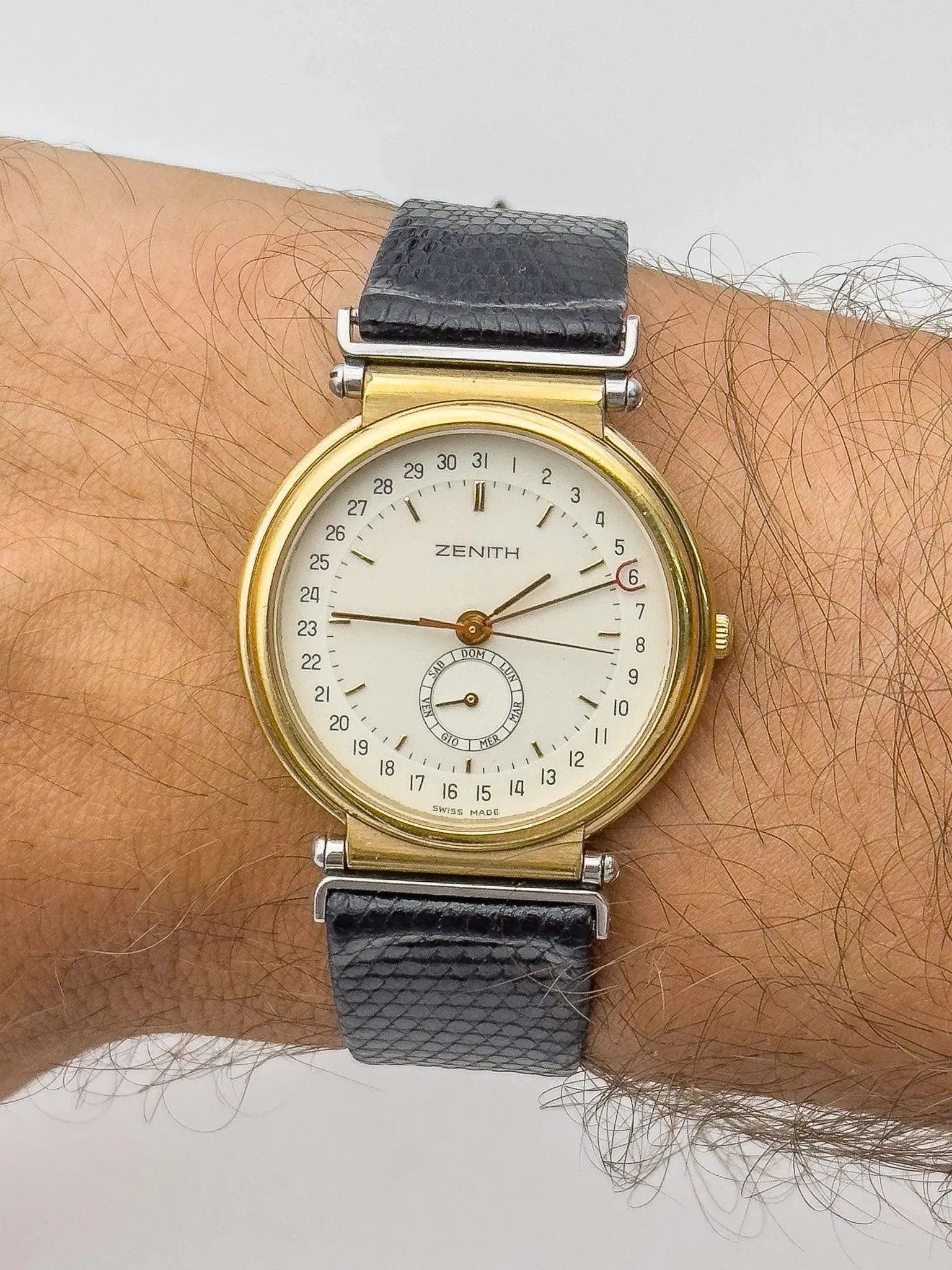 Zenith - Pointer Date - Box - 1990s - Atelier Victor Paris - Vintage Watch Shop Dubai