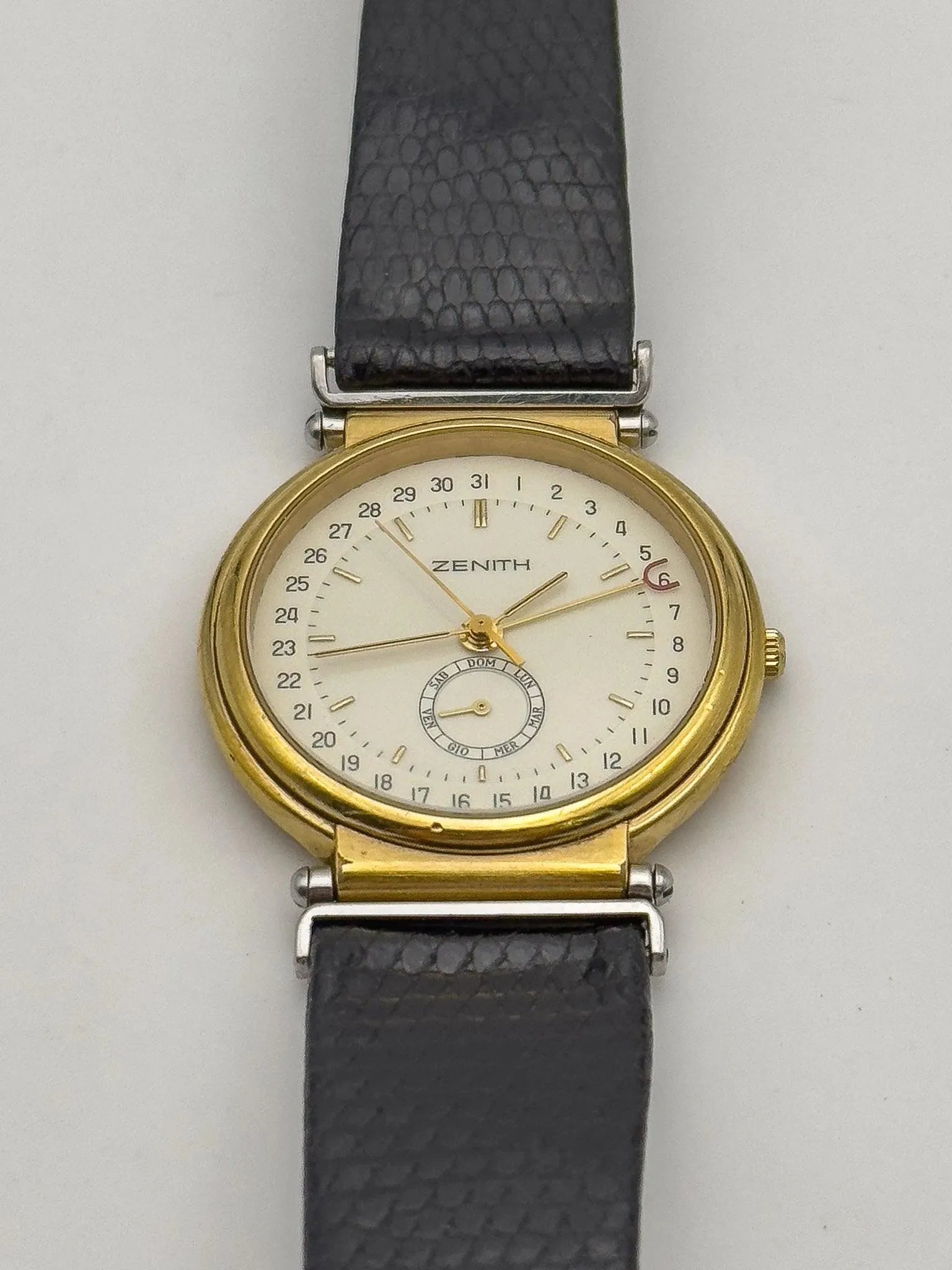 Zenith - Pointer Date - Box - 1990s - Atelier Victor Paris - Vintage Watch Shop Dubai