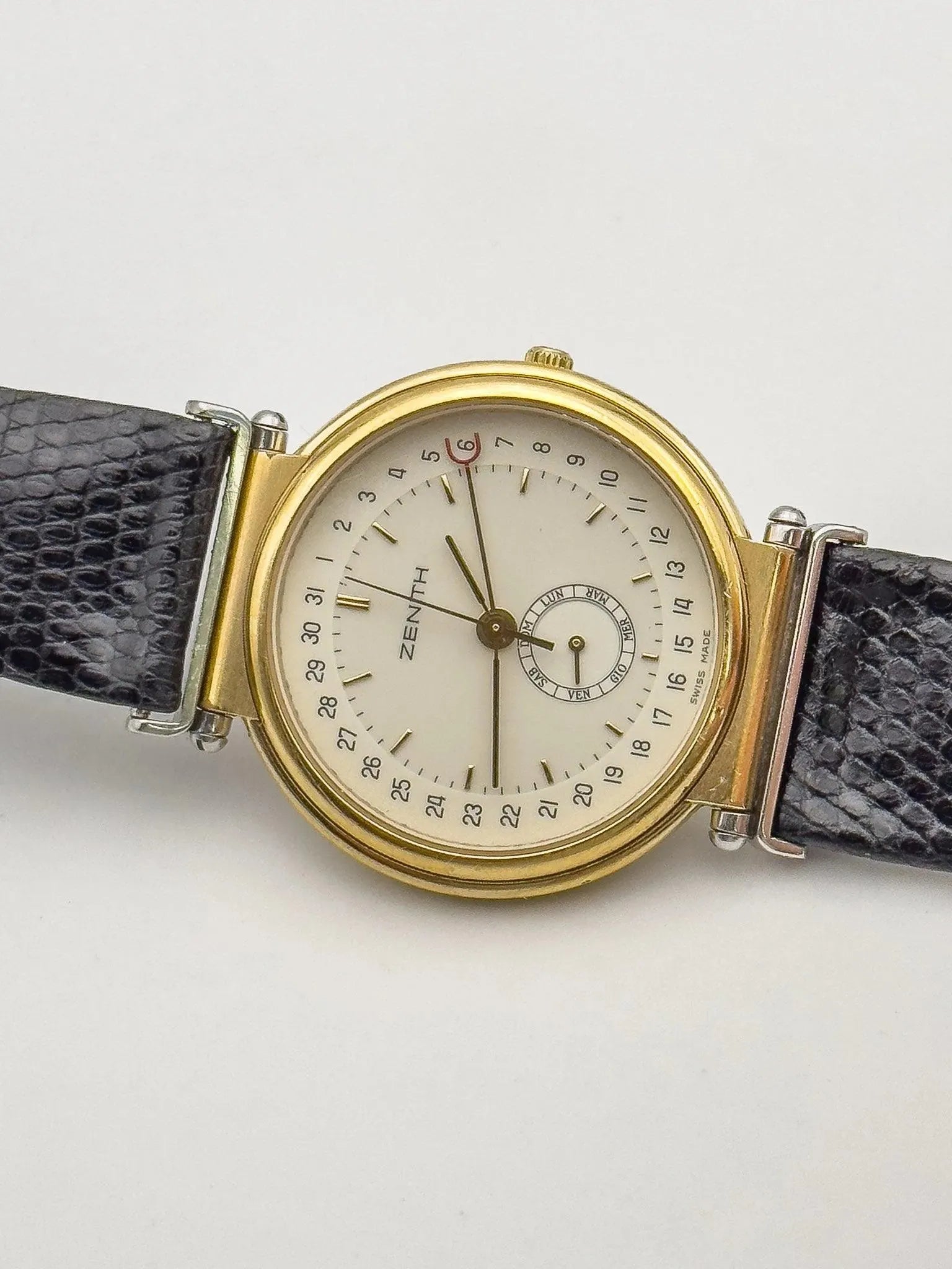Zenith - Pointer Date - Box - 1990s - Atelier Victor Paris - Vintage Watch Shop Dubai