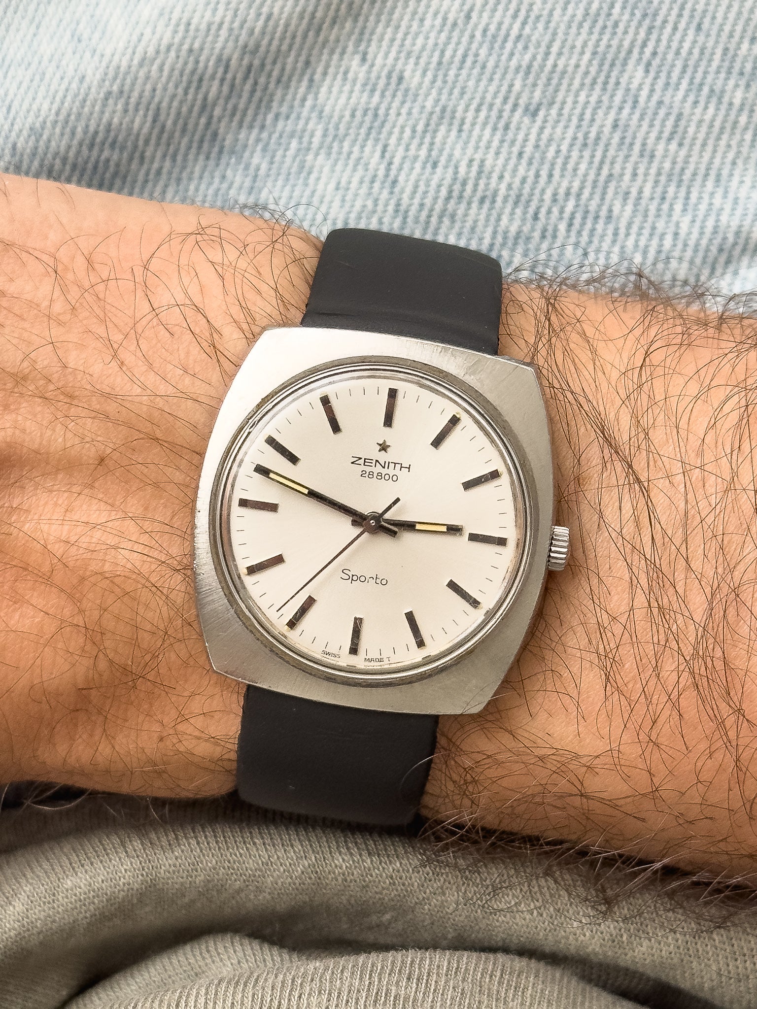 Zenith - Sporto 28800 High Beat Calibre 2542 PC - 1970s - Atelier Victor - Vintage  Shop