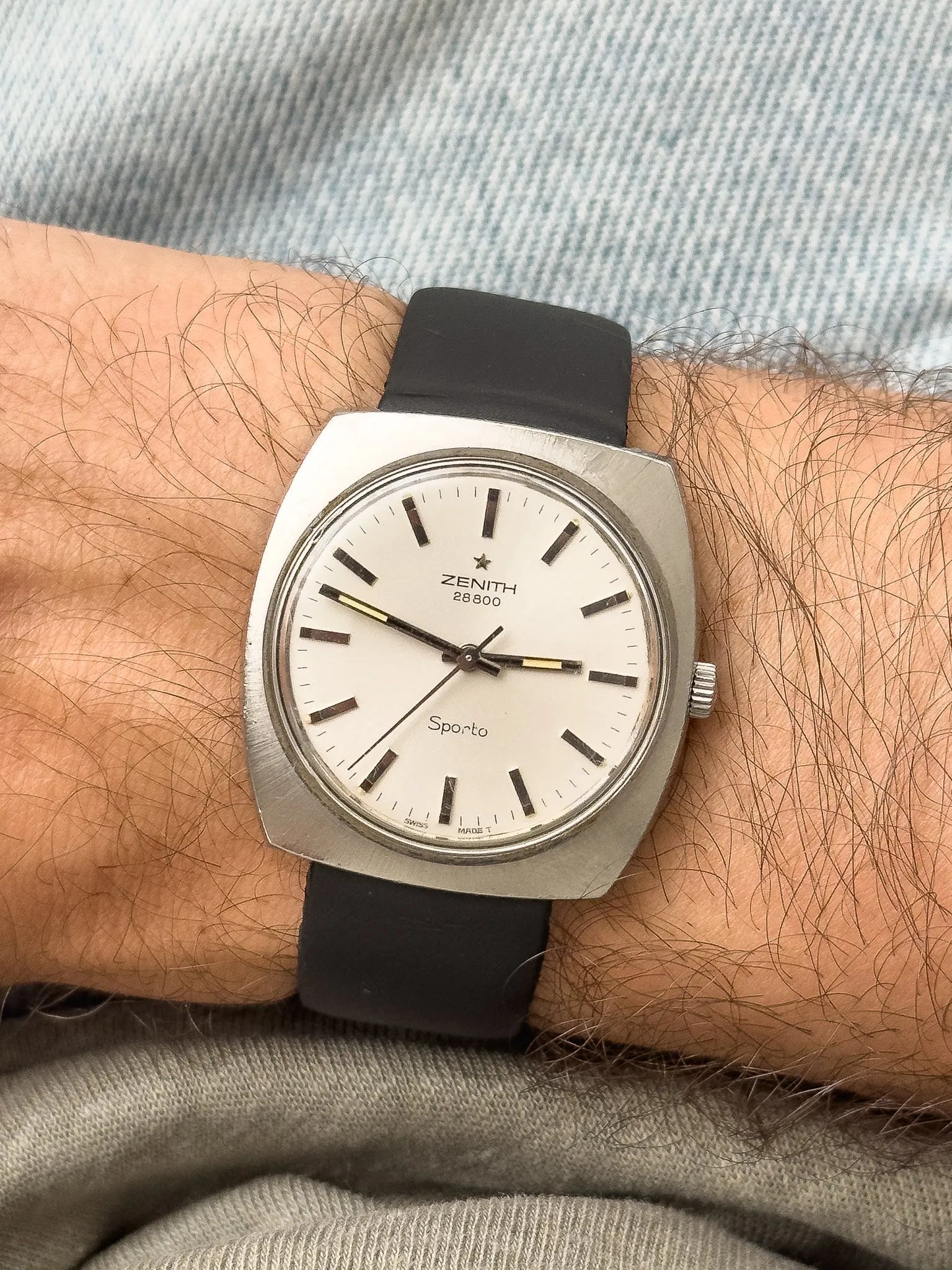 Zenith - Sporto 28800 High Beat Calibre 2542 PC - 1970s - Atelier Victor - Vintage  Shop