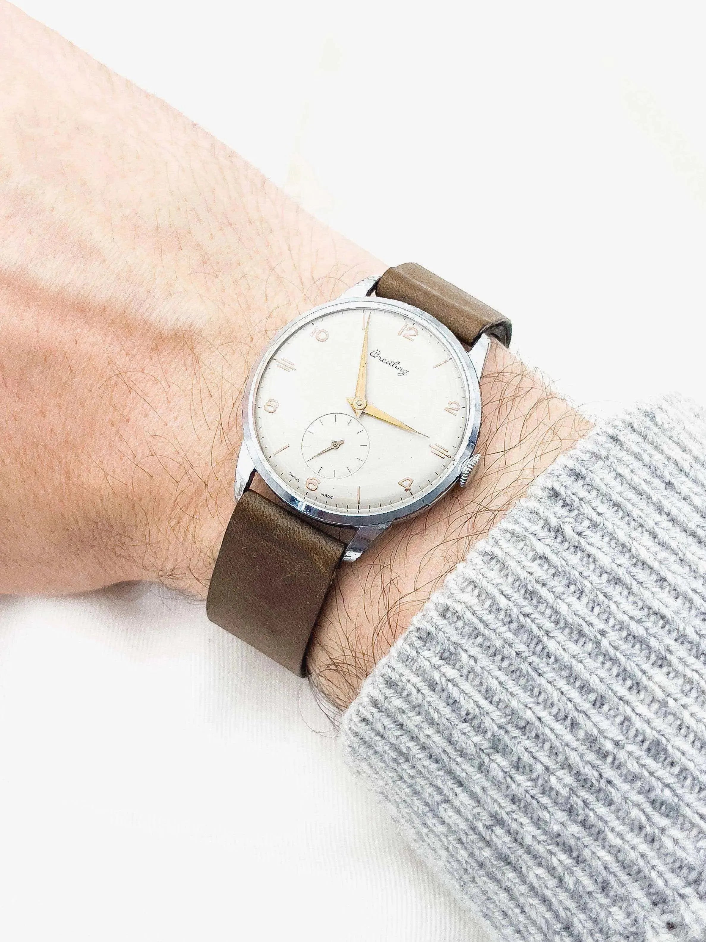 Breitling - Calatrava - 1950s - Atelier Victor Paris - Vintage Watch Shop Dubai