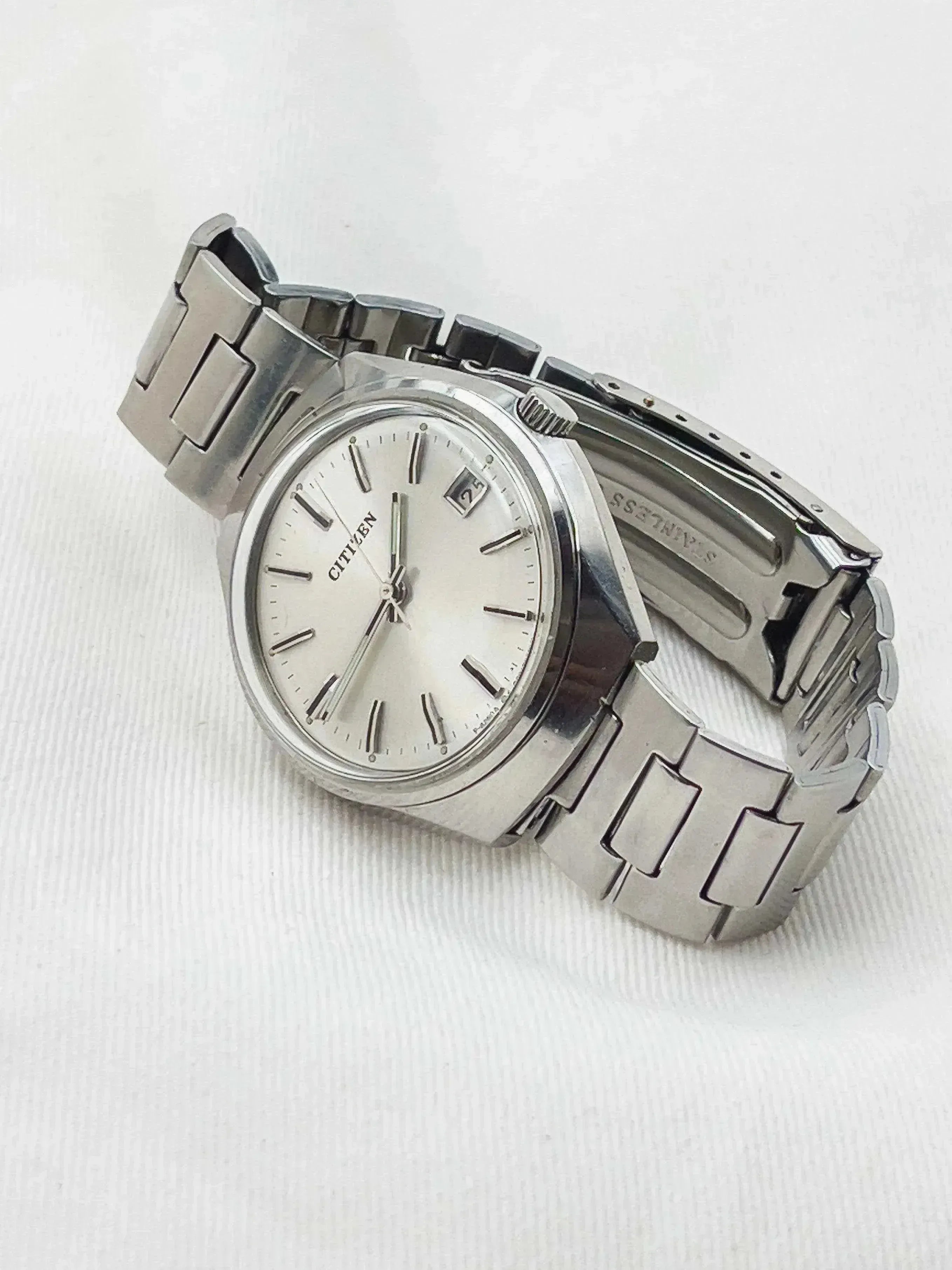 Citizen - Acier Date - 1970s - Atelier Victor