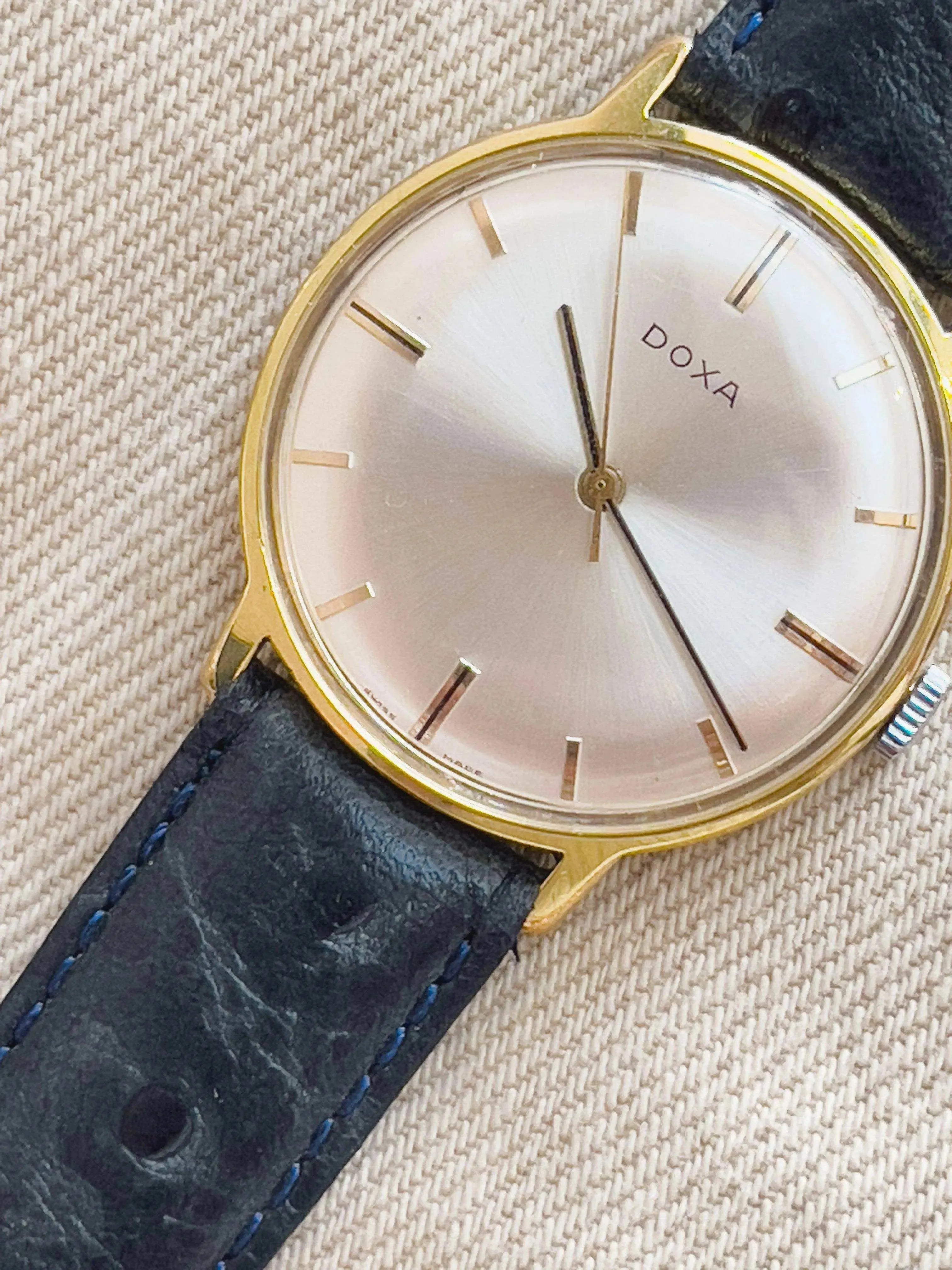 Doxa - Dress Watch avec boîte - 1970s - Atelier Victor Paris - Vintage Watch Shop Dubai